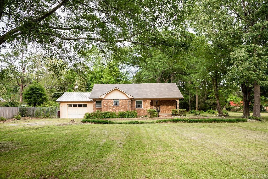 3801 S Hazel Property Photo 2
