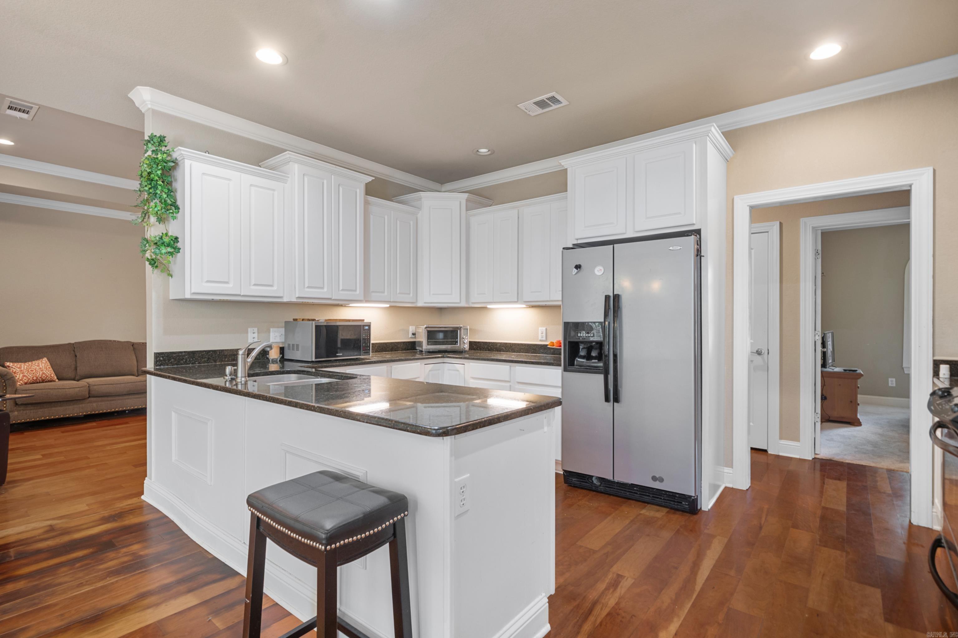 124 Garden View Property Photo 14