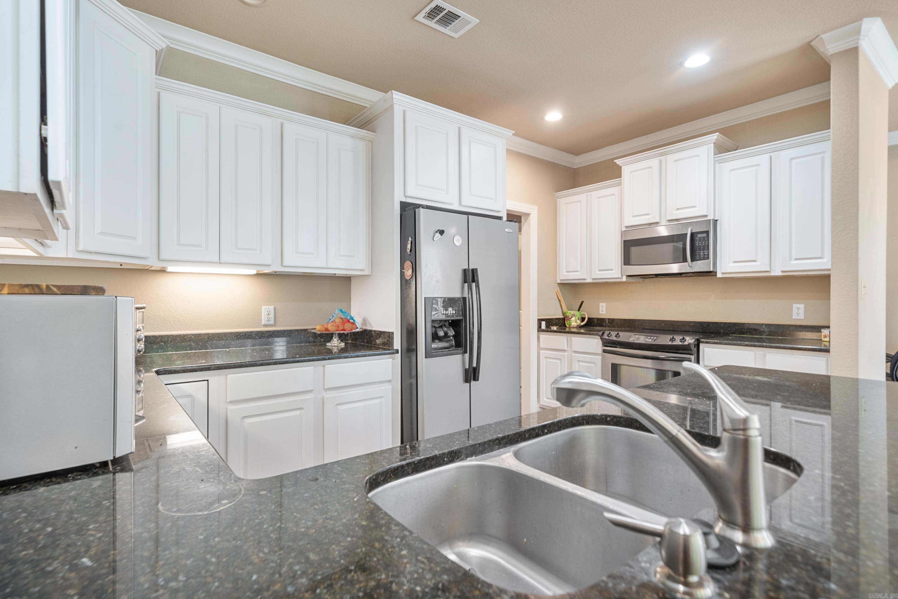 124 Garden View Property Photo 15
