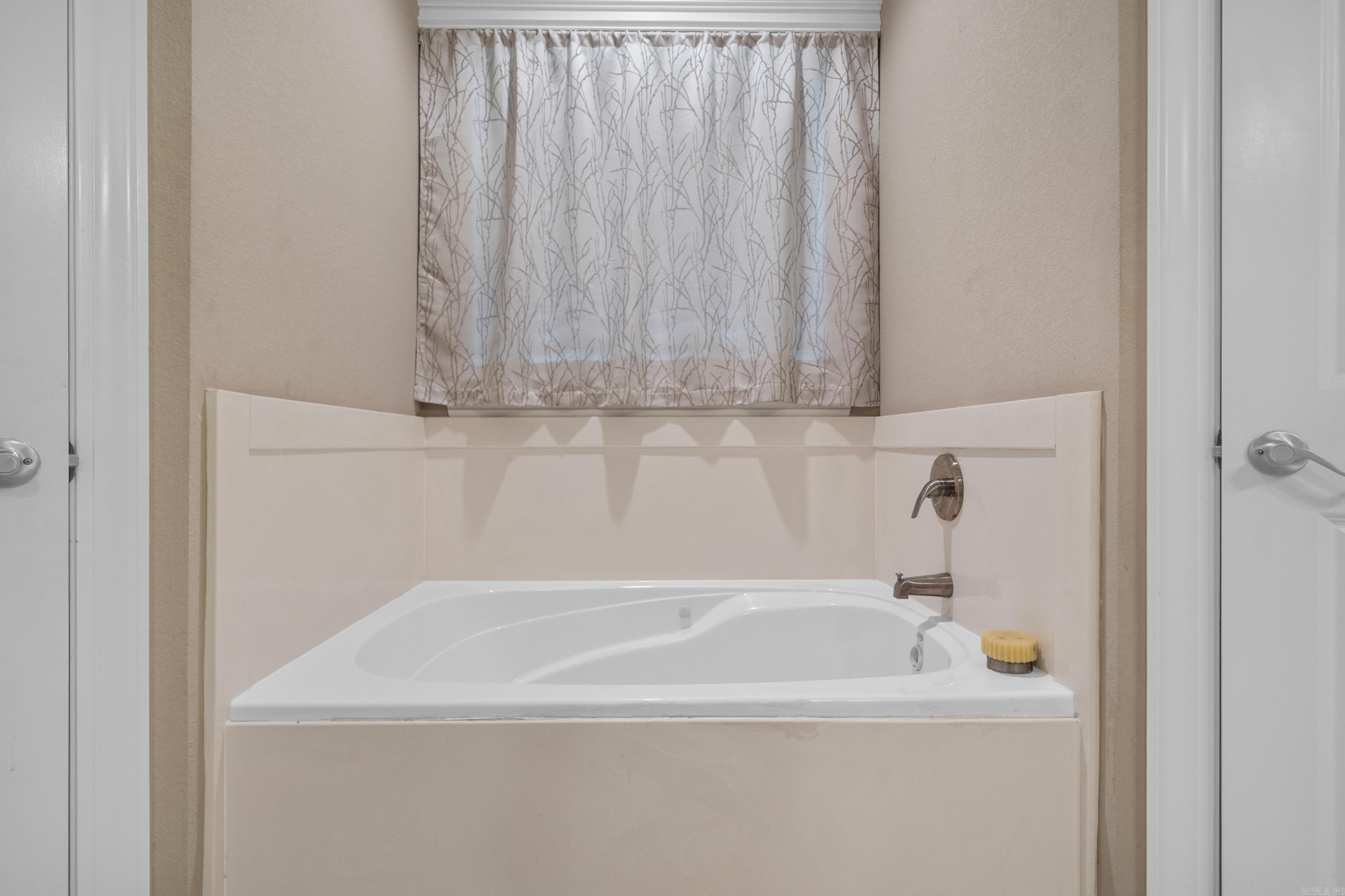 124 Garden View Property Photo 25