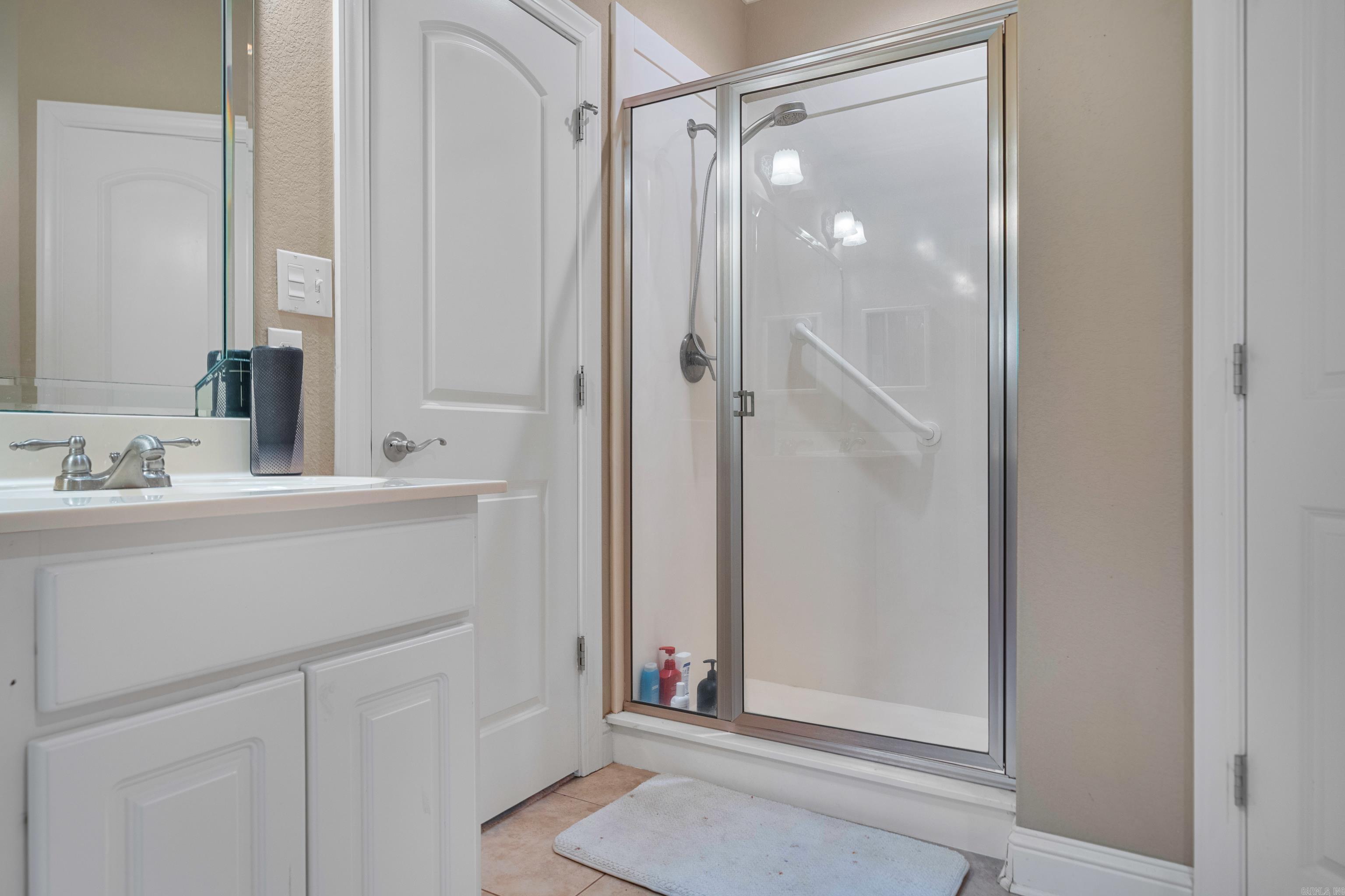124 Garden View Property Photo 26