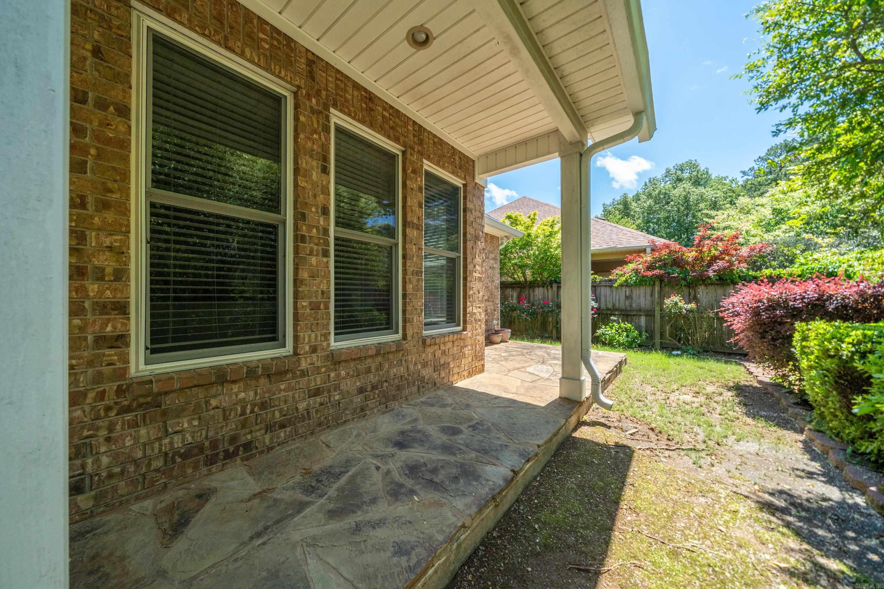 124 Garden View Property Photo 38
