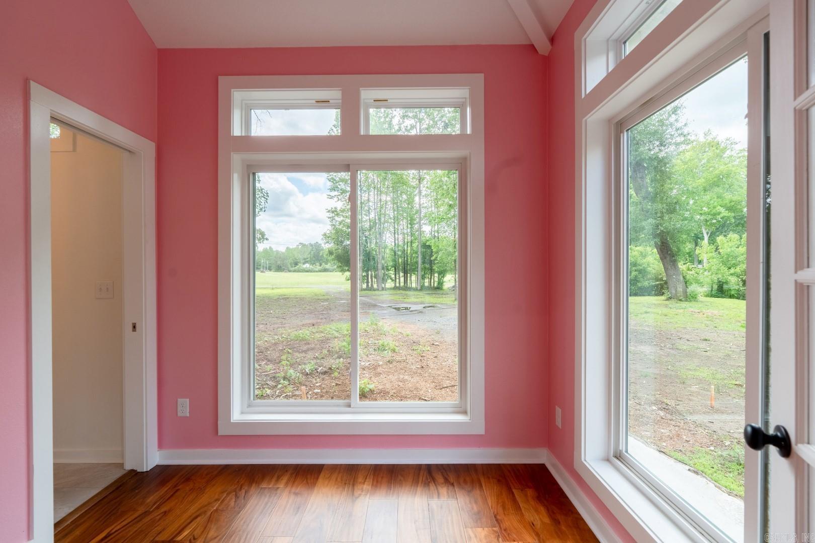 601 River Drive Property Photo 19