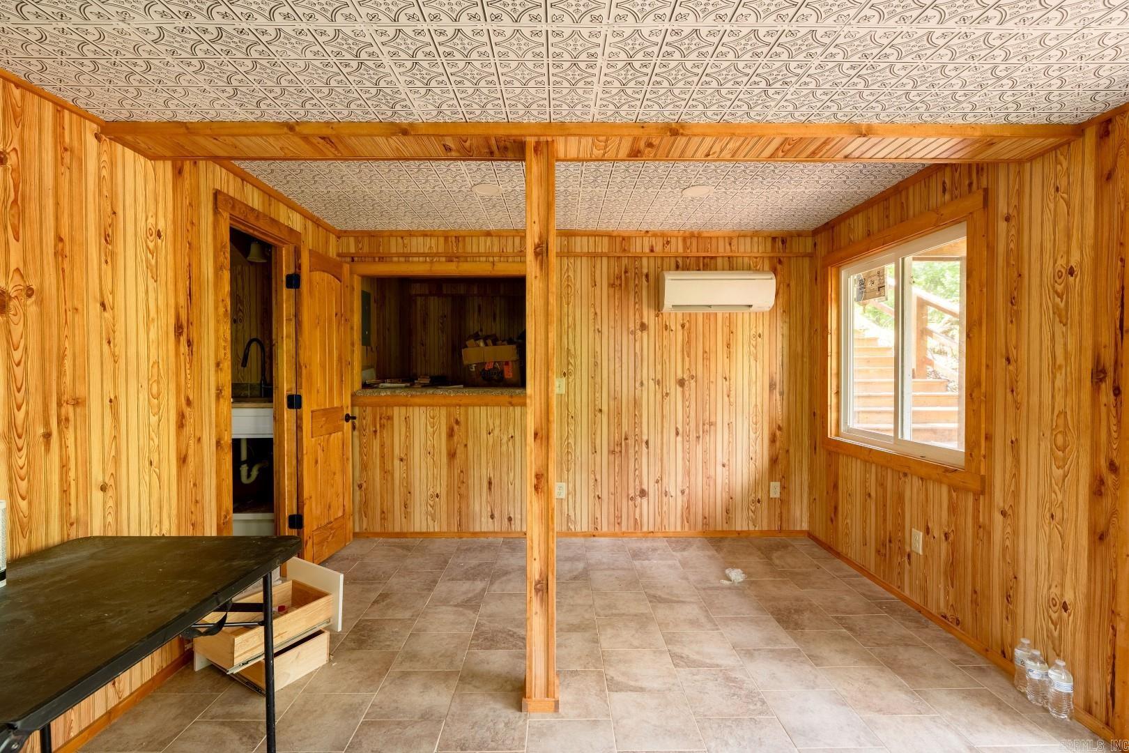601 River Drive Property Photo 23