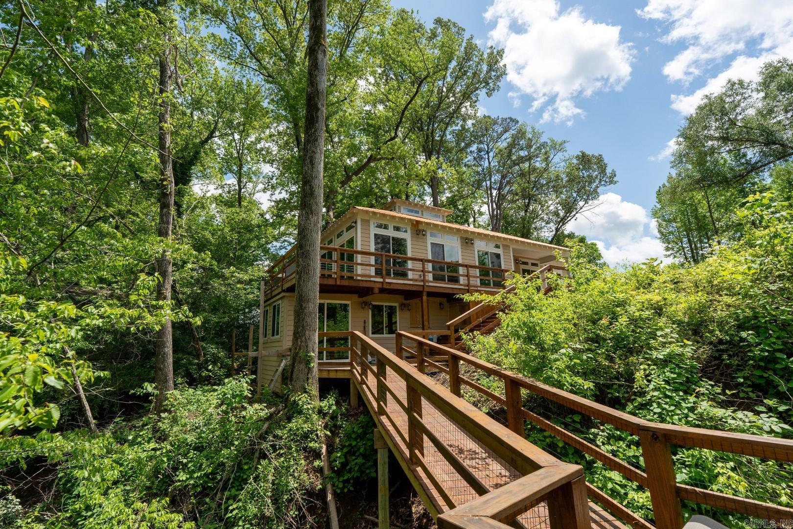 601 River Drive Property Photo 30