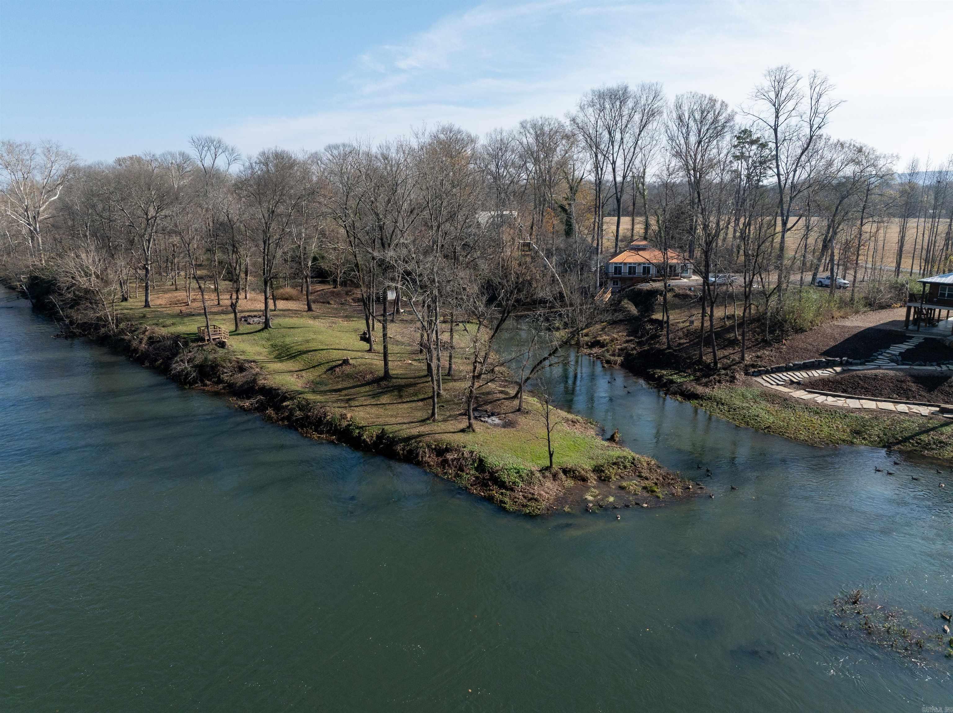 601 River Drive Property Photo 42