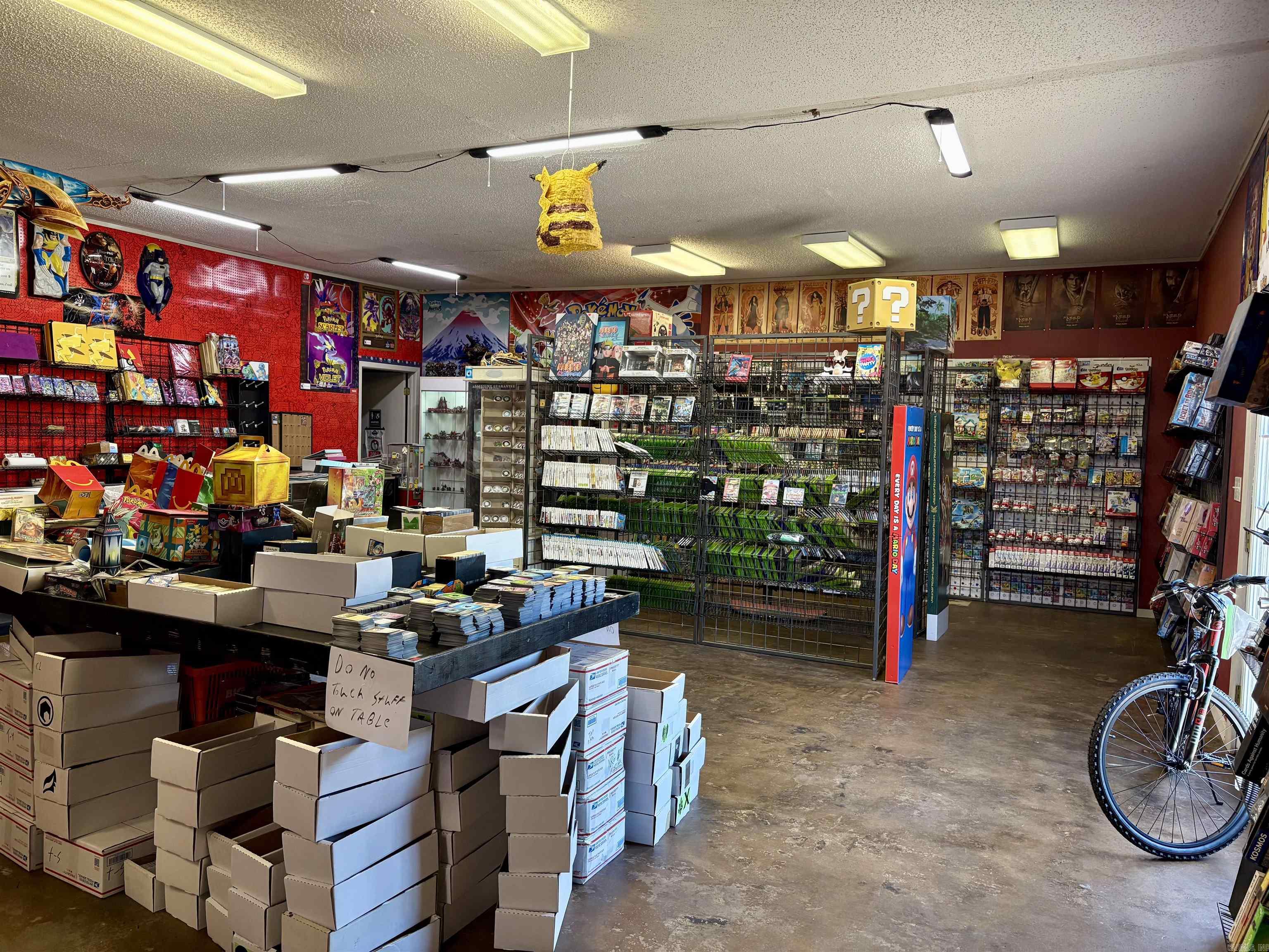 1898 E Market Street Property Photo 25