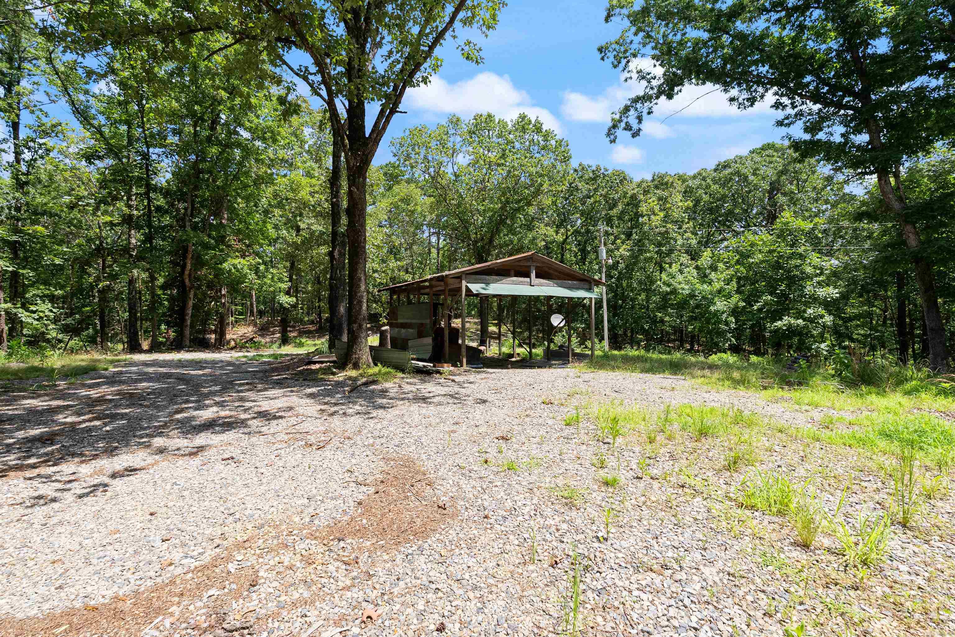1516 E Lawson Road Property Photo 31