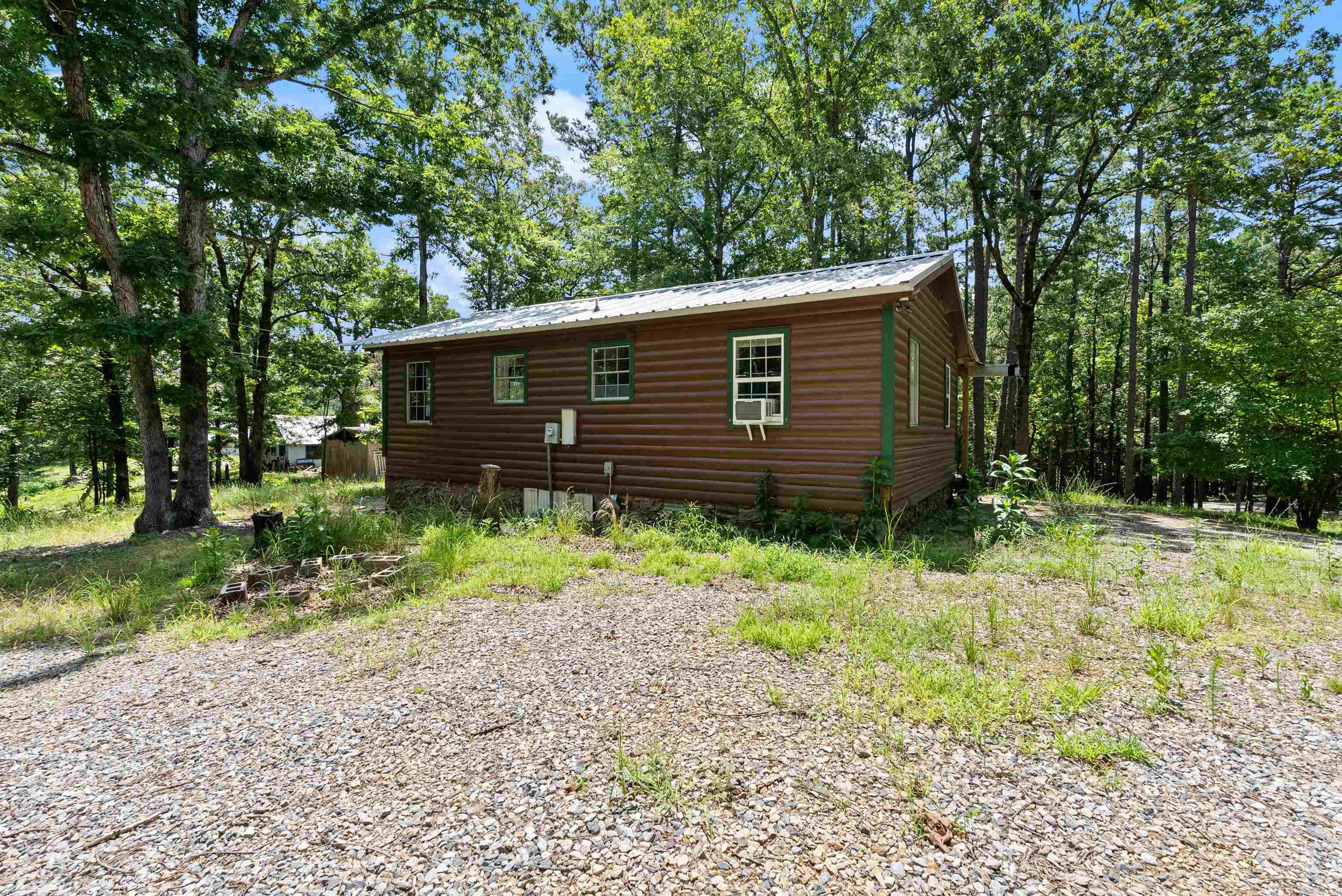 1516 E Lawson Road Property Photo 32