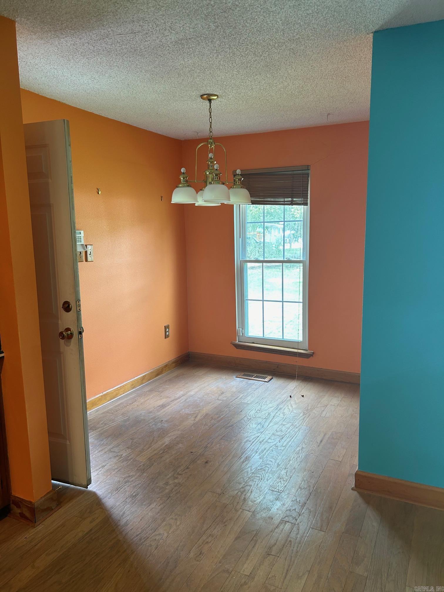 3629 Williams Road Property Photo 5
