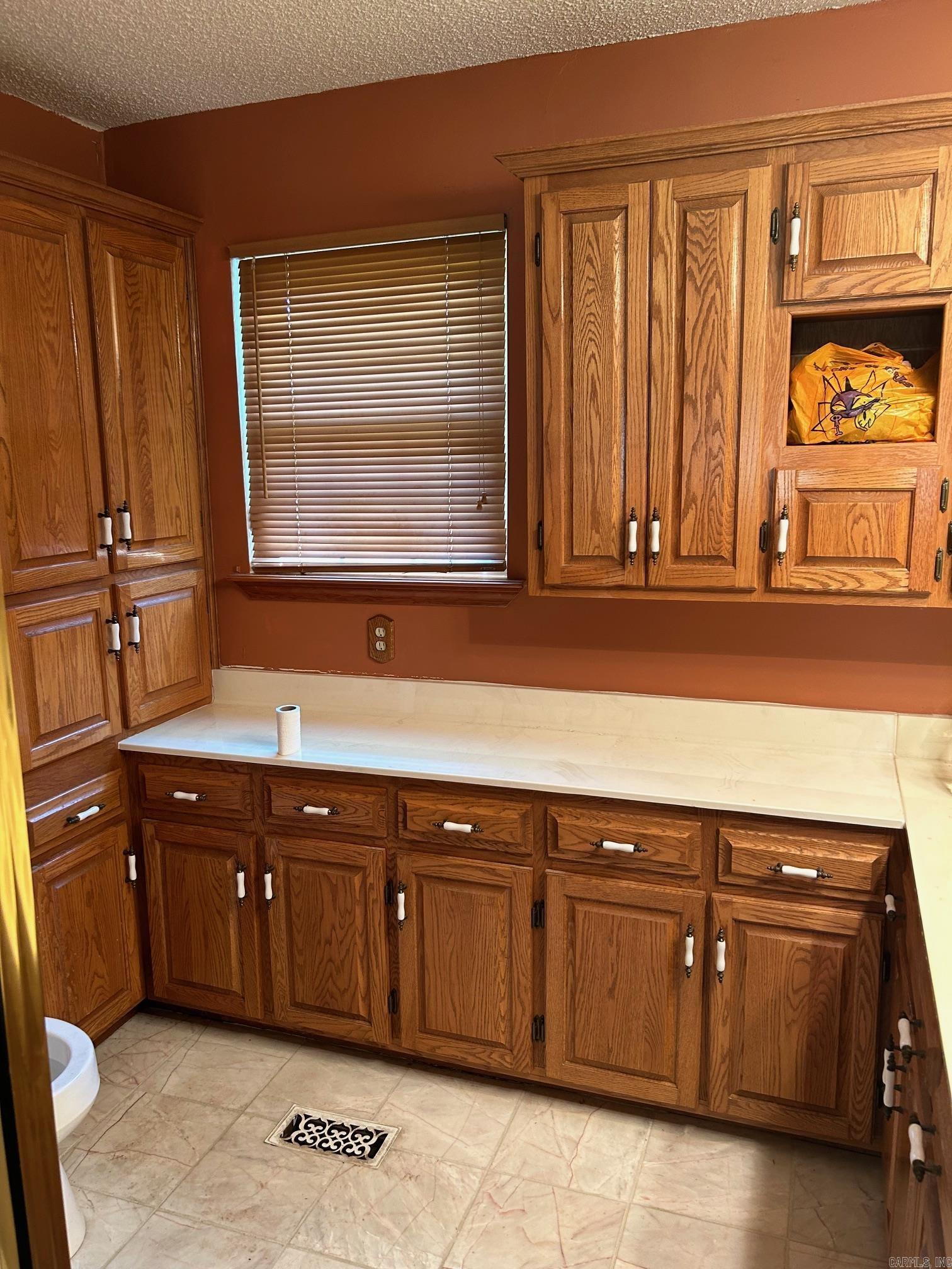 3629 Williams Road Property Photo 19