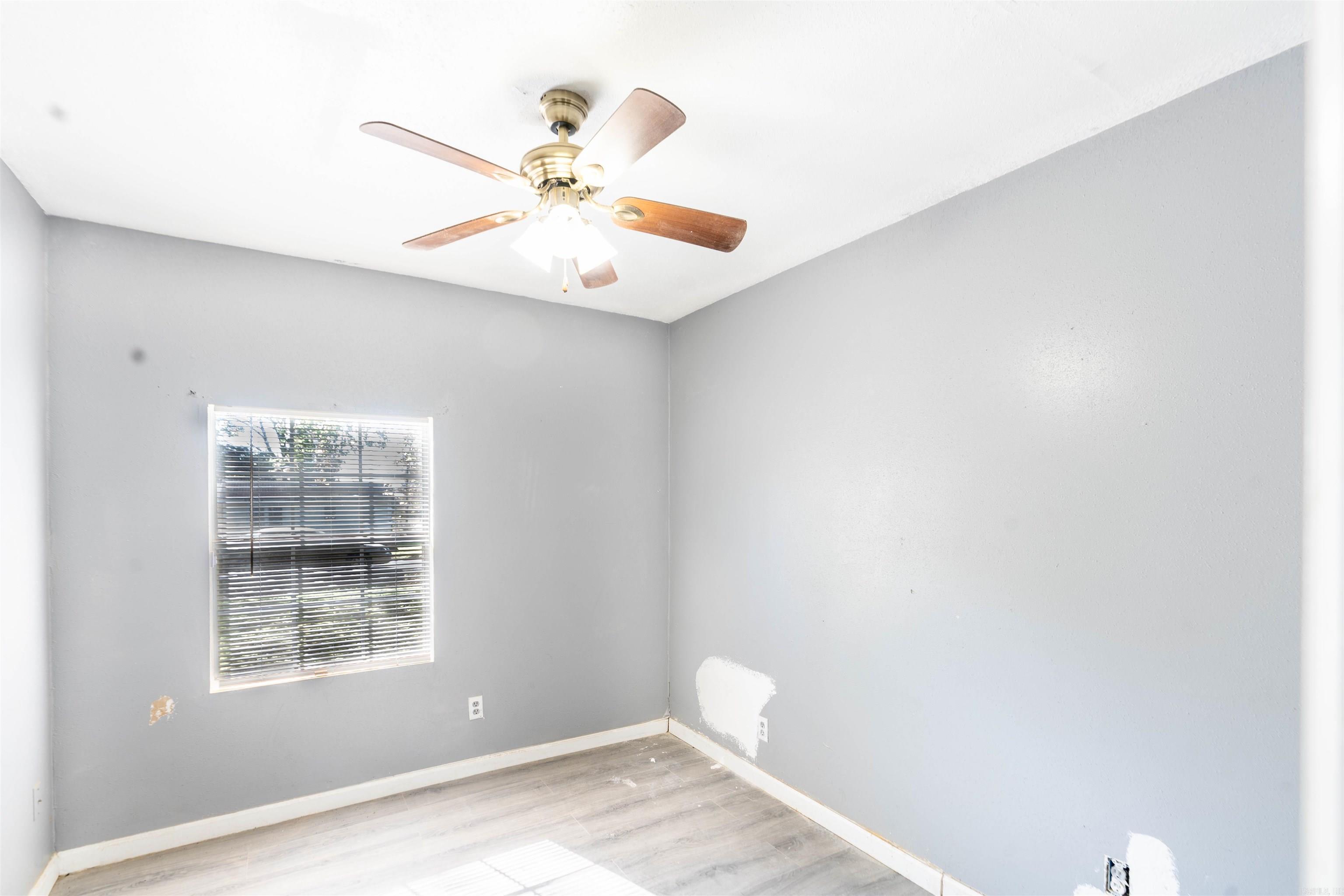 212 N Pine St Property Photo 11
