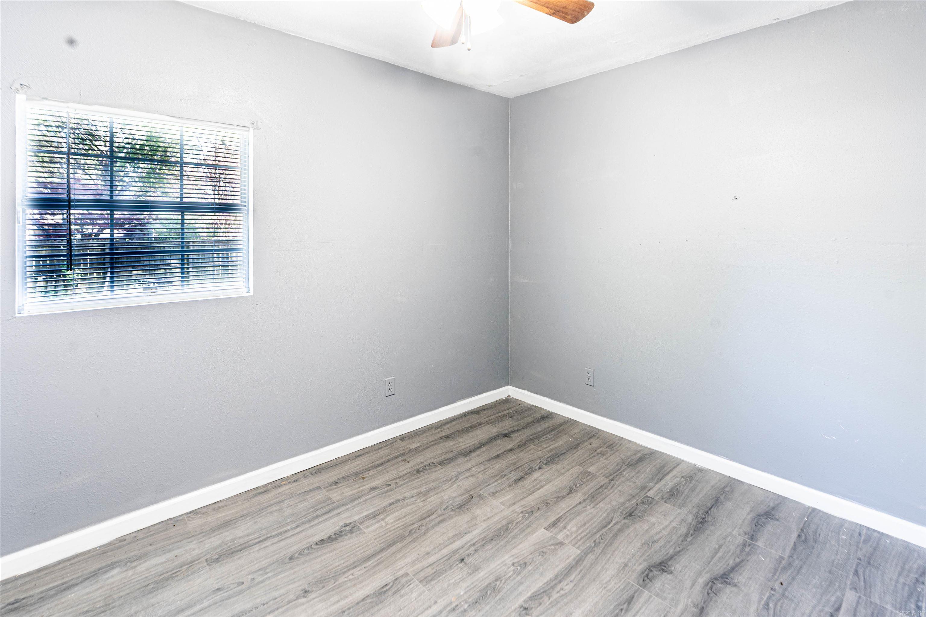 212 N Pine St Property Photo 18
