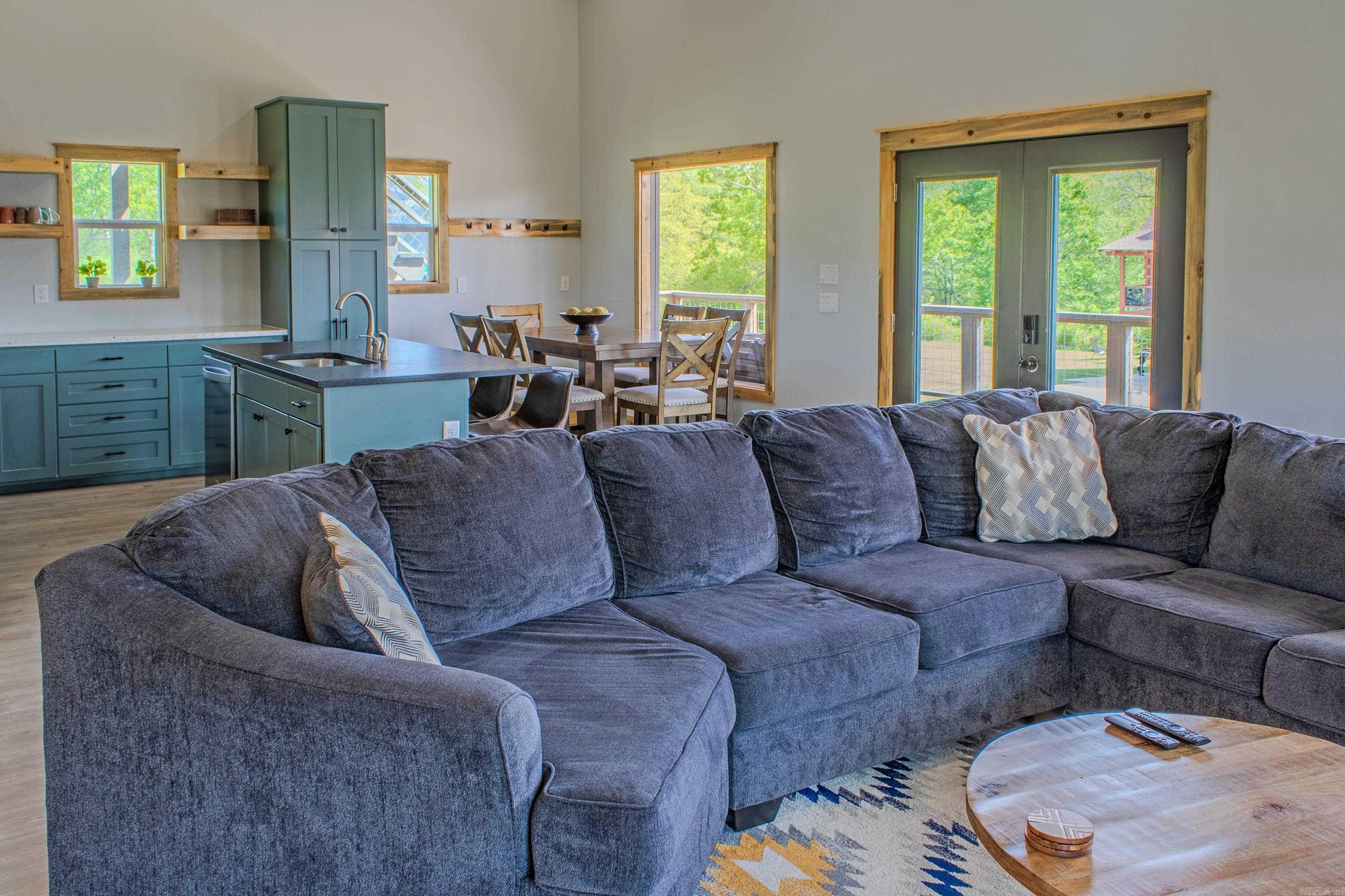 135 Serenity Loop Property Photo 7