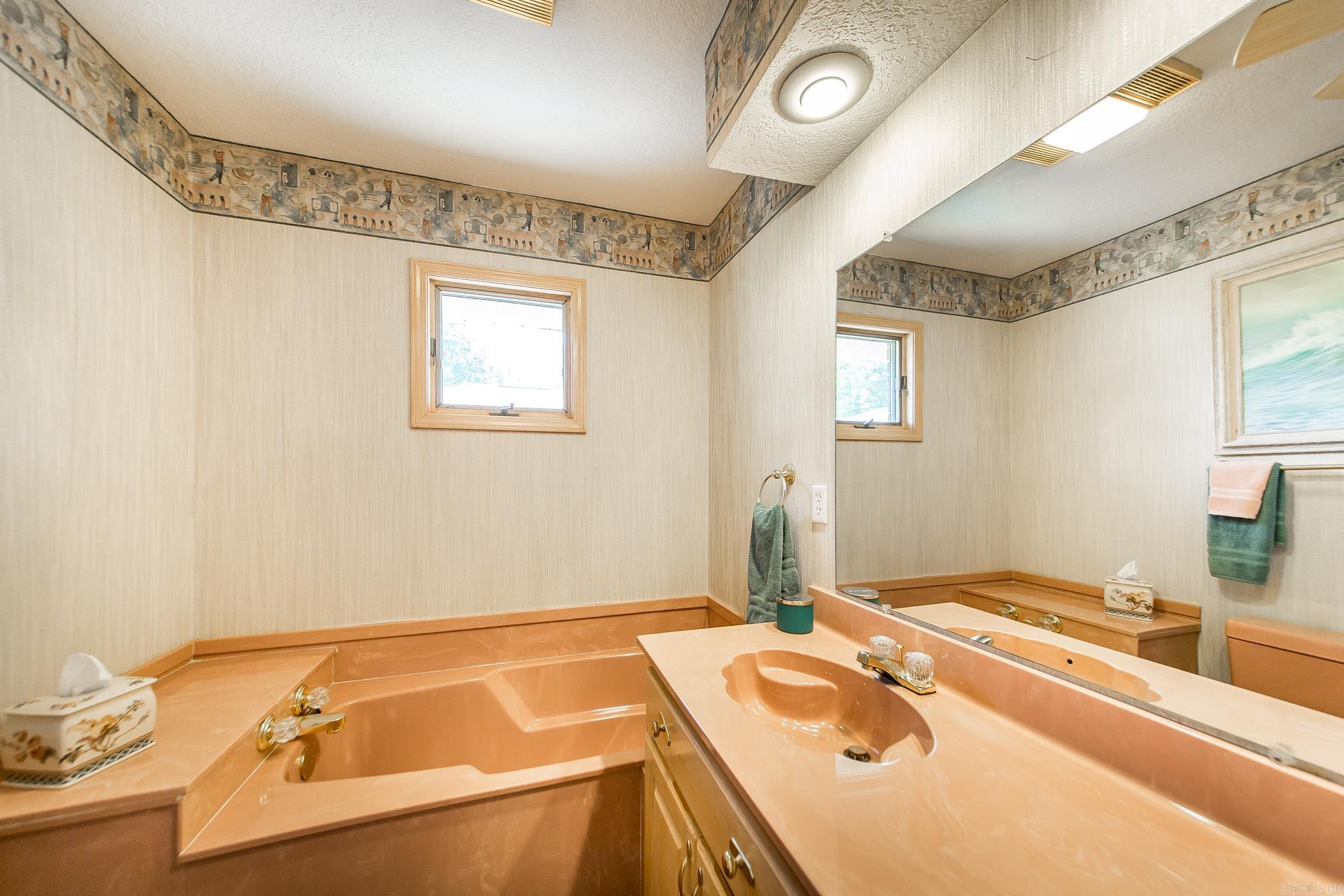 305 Snead Drive Property Photo 21