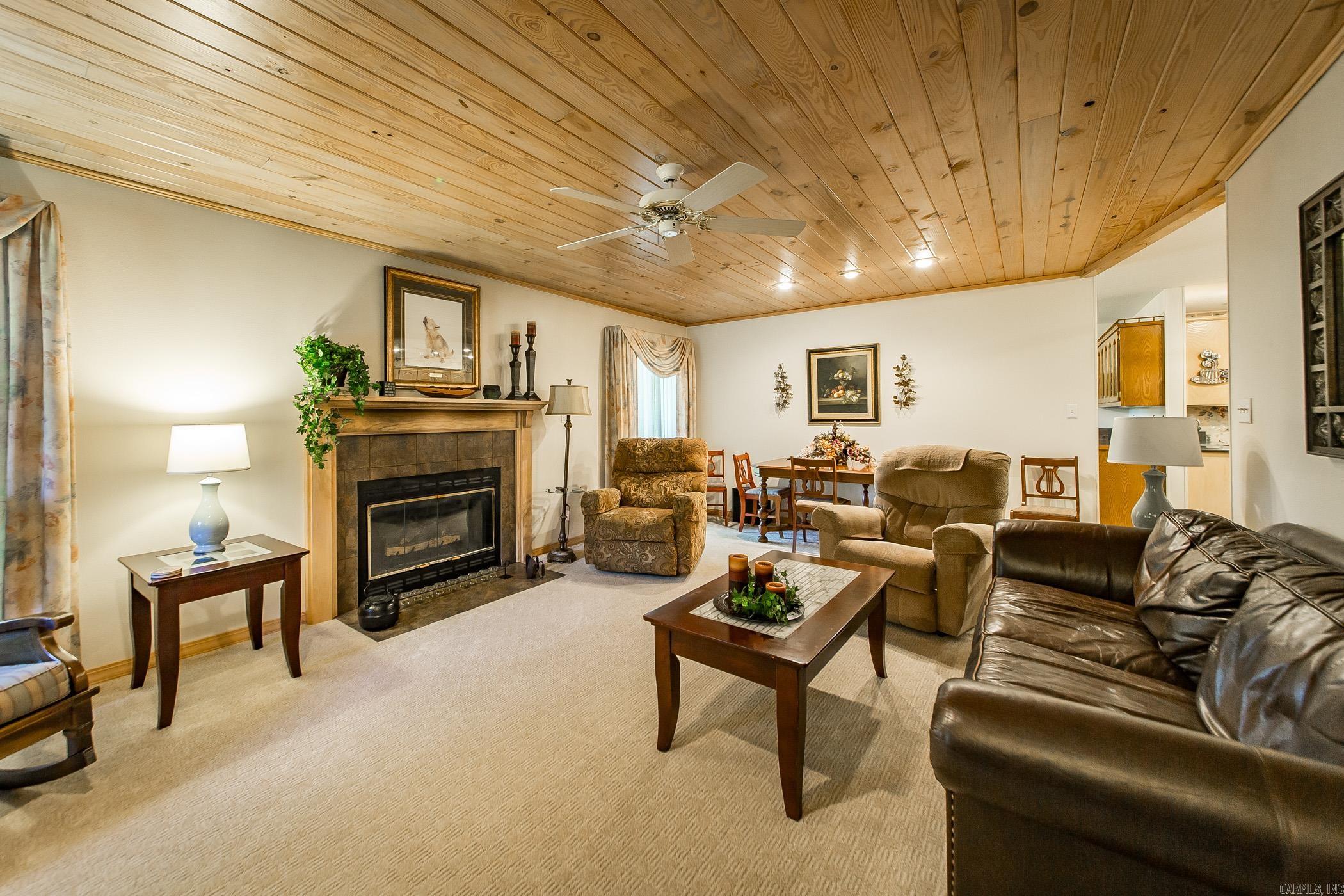 305 Snead Drive Property Photo 37
