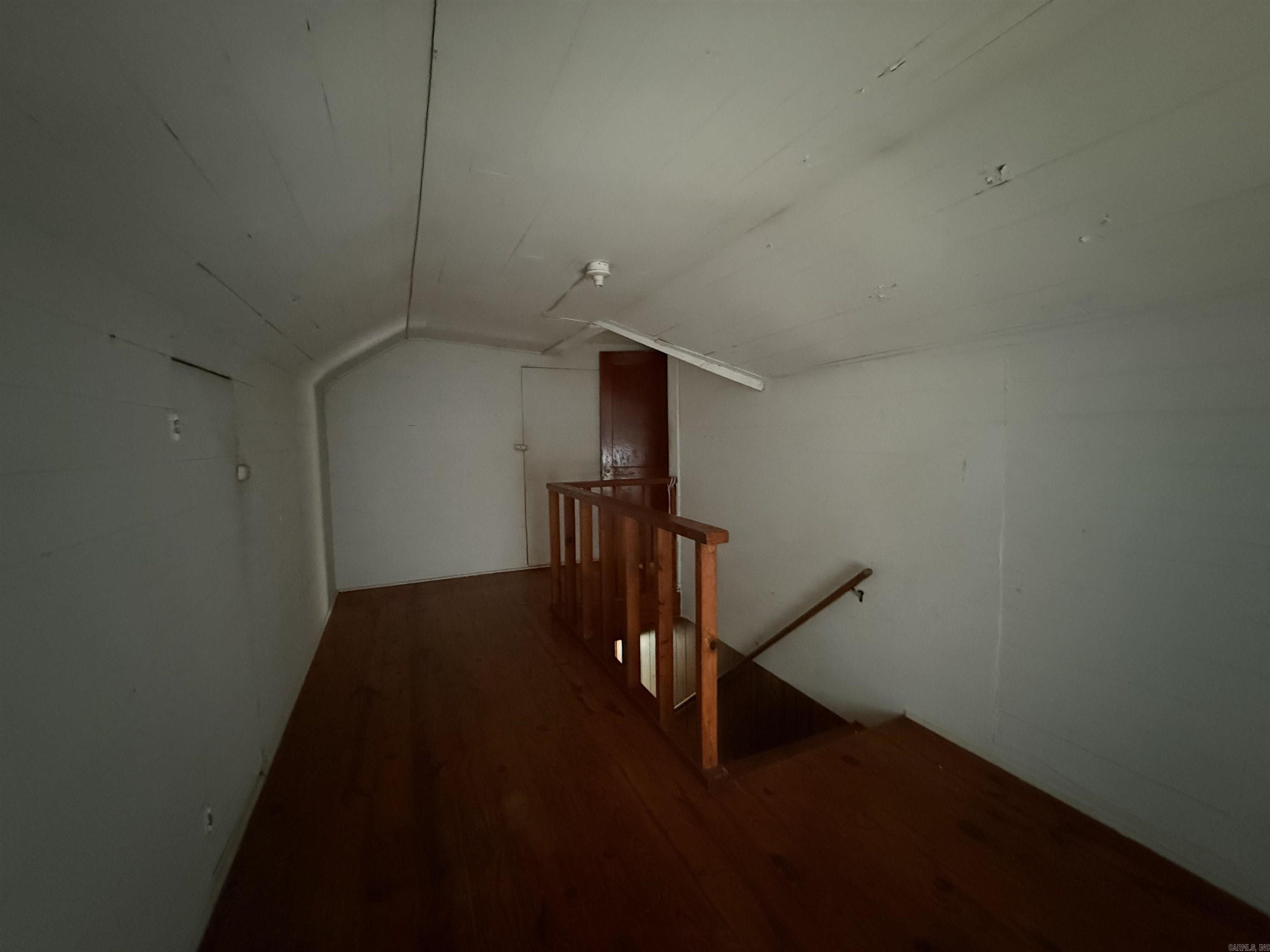 947 Cherry Street Property Photo 5