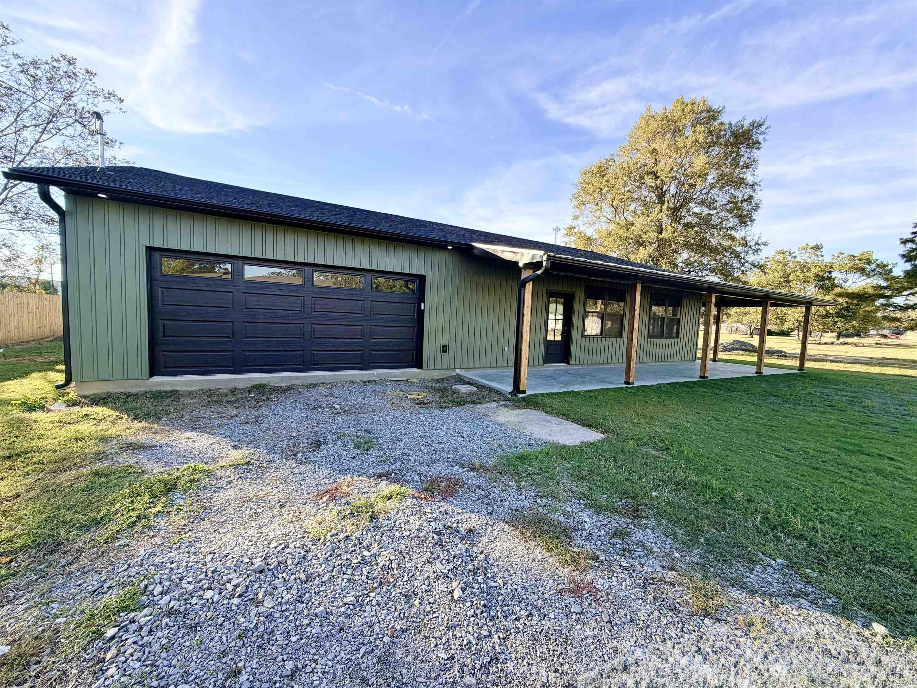 1108 S Dodd Street Property Photo 1