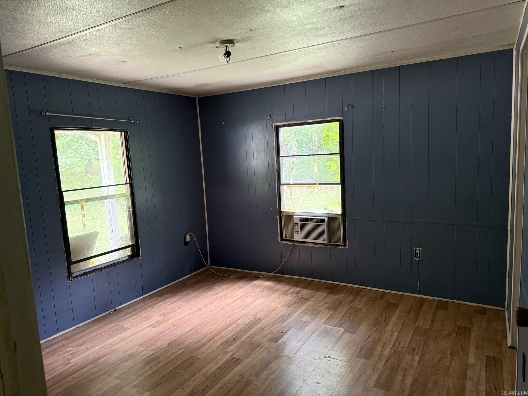 68 Davis Drive Property Photo 4