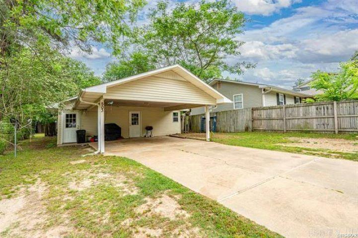 503 Westpine Drive Property Photo 1