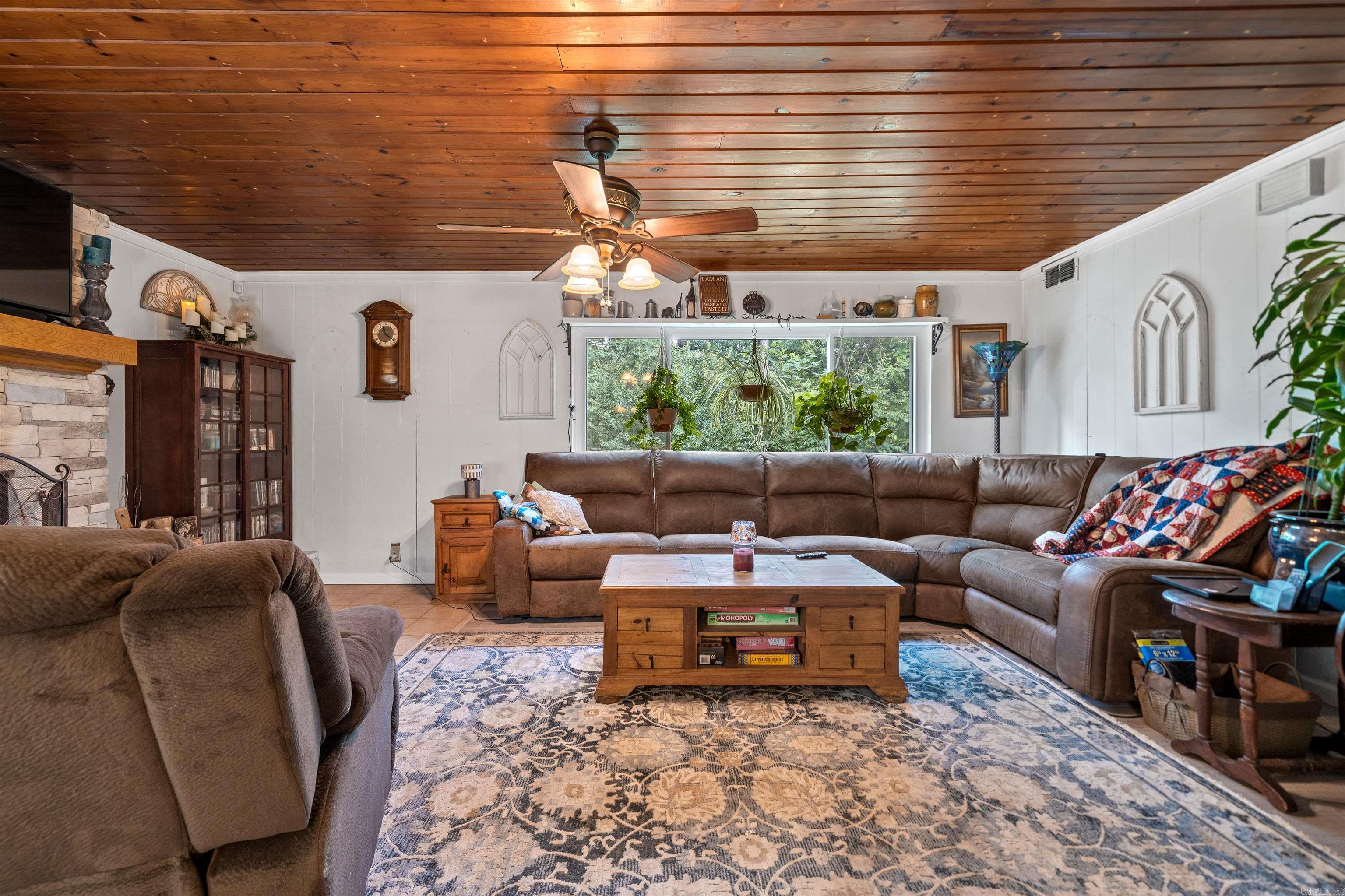 209 Squaw Valley Trail Property Photo 11