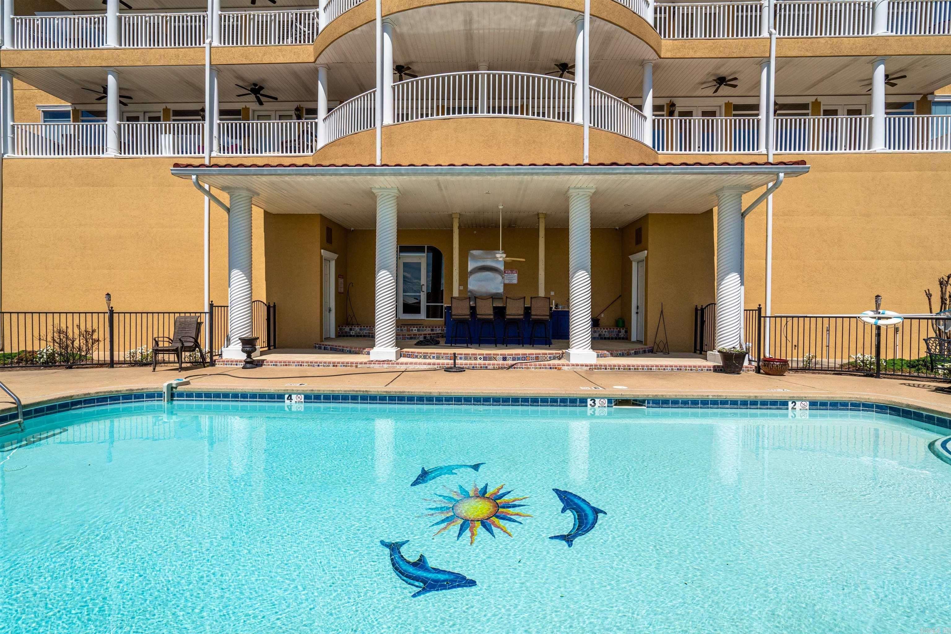 130 Grand Isle Dr Unit 2e Property Photo 1