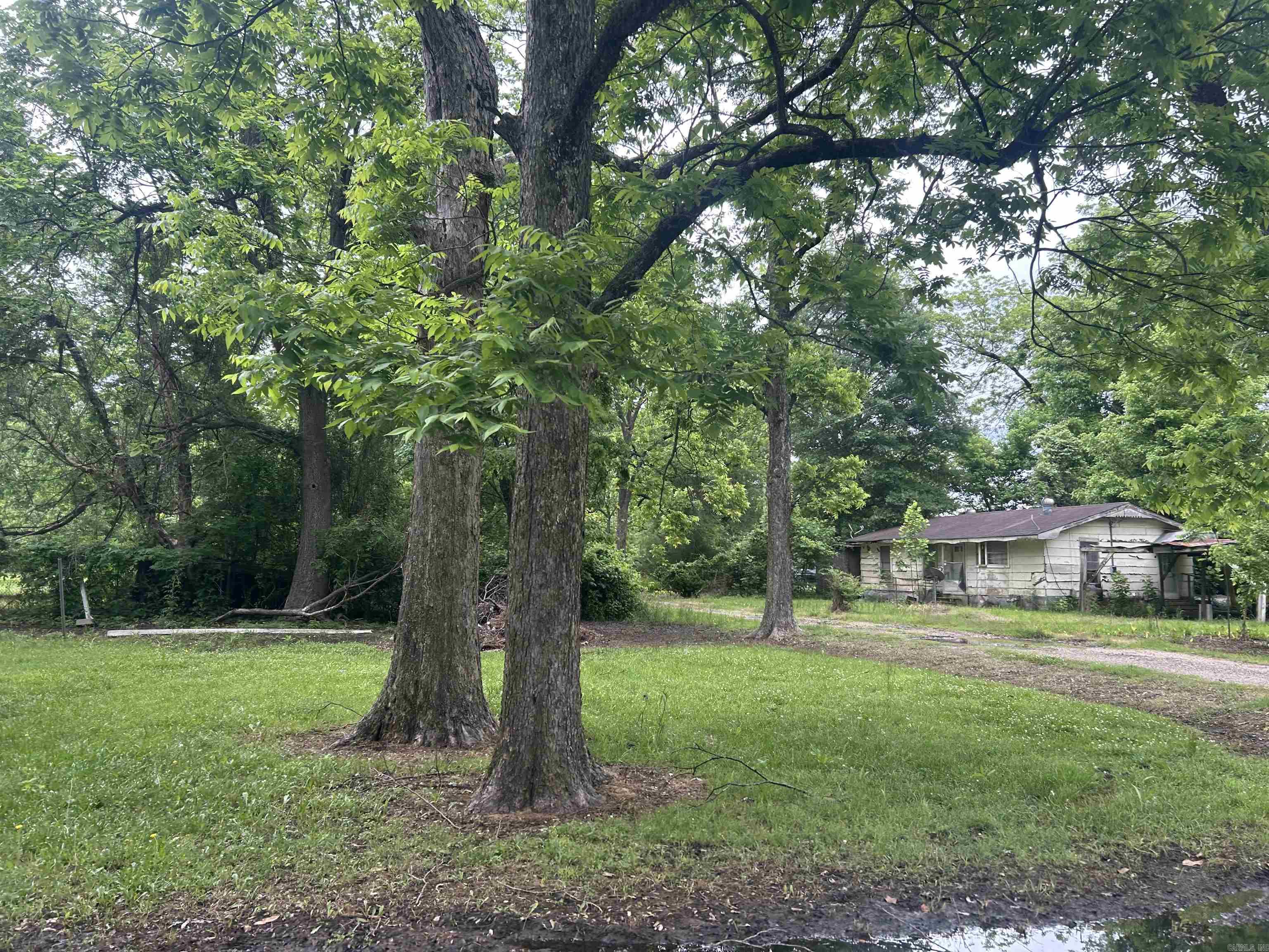 0 Property Photo 1