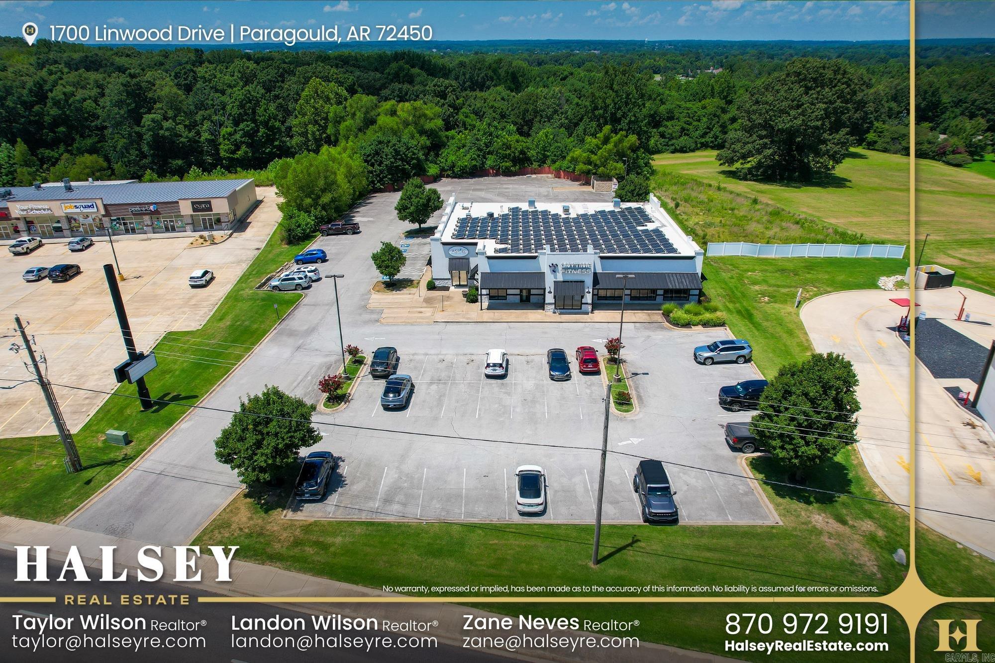 1700 Linwood Drive Property Photo 2