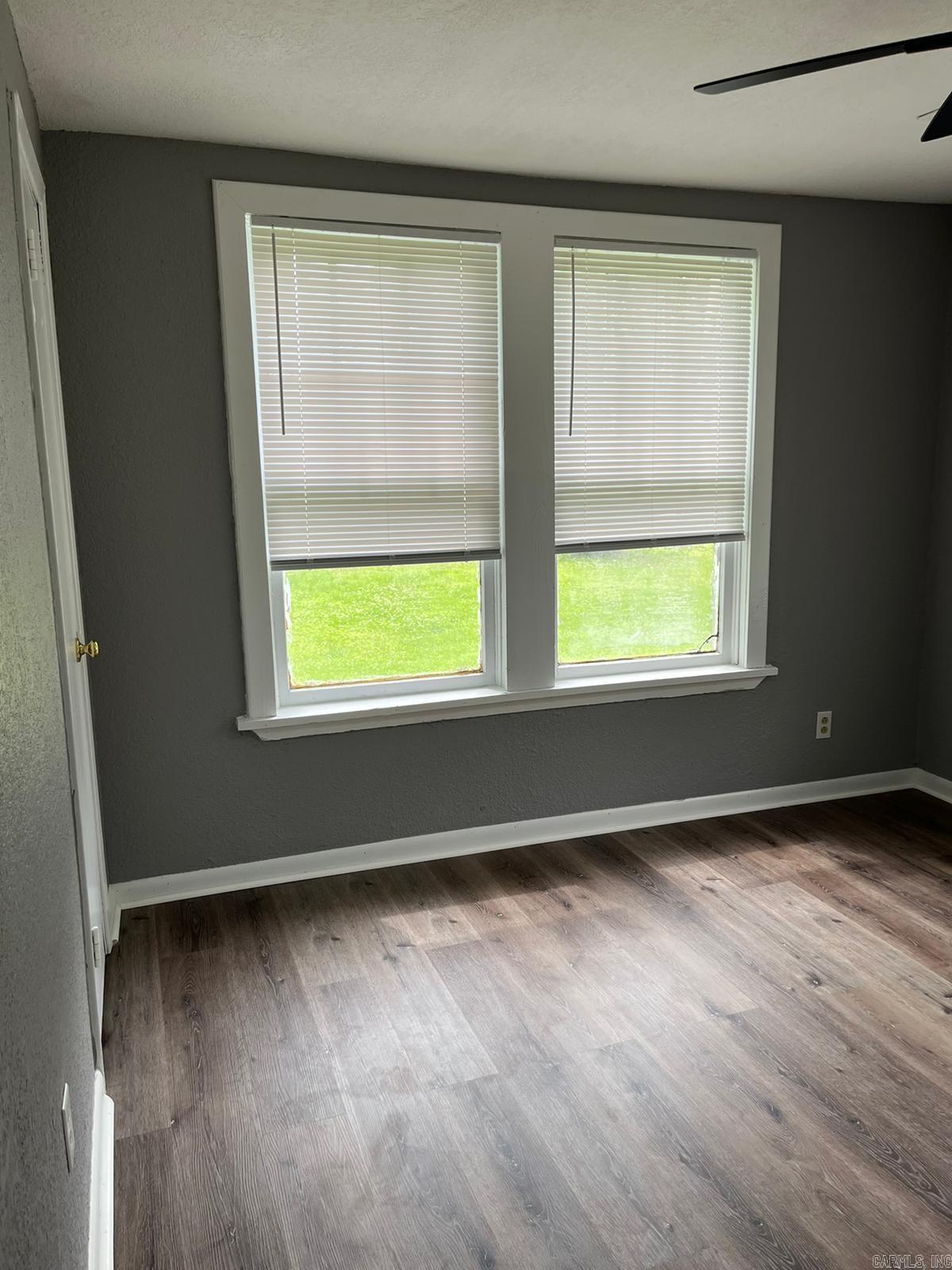 223 W Highland Avenue Property Photo 10