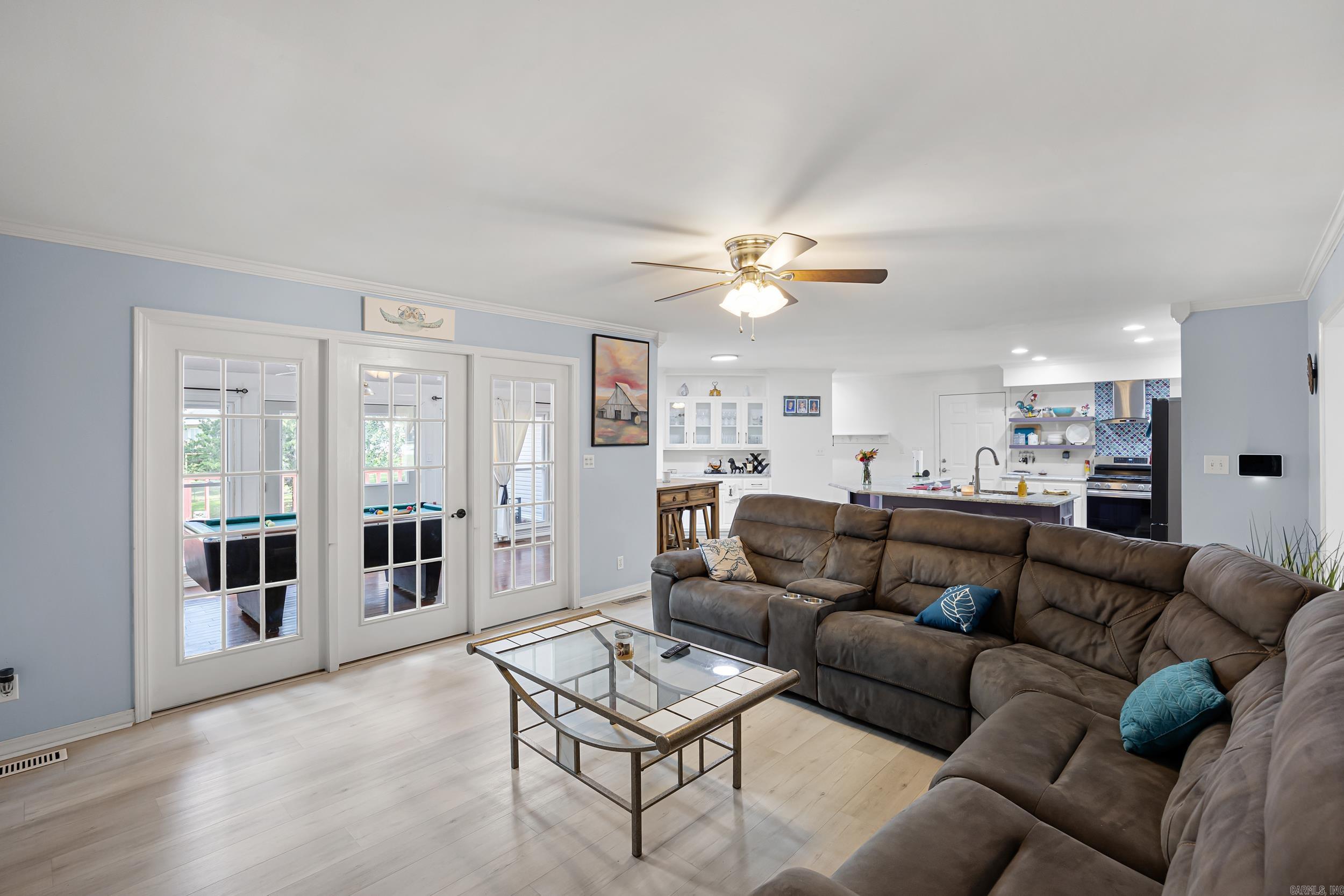 2920 Highland Dr Property Photo 6
