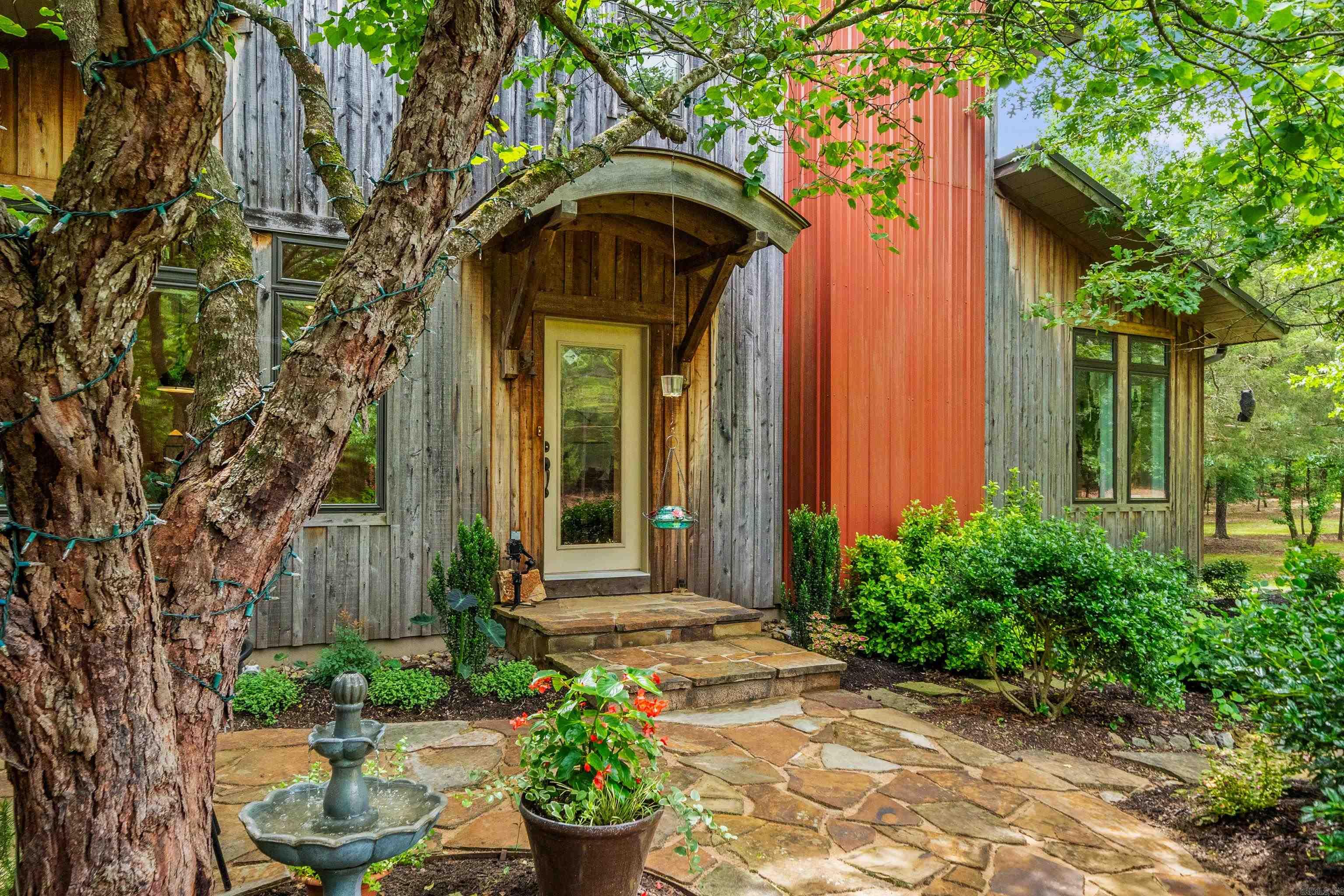 3499 Old Dallas Property Photo 1
