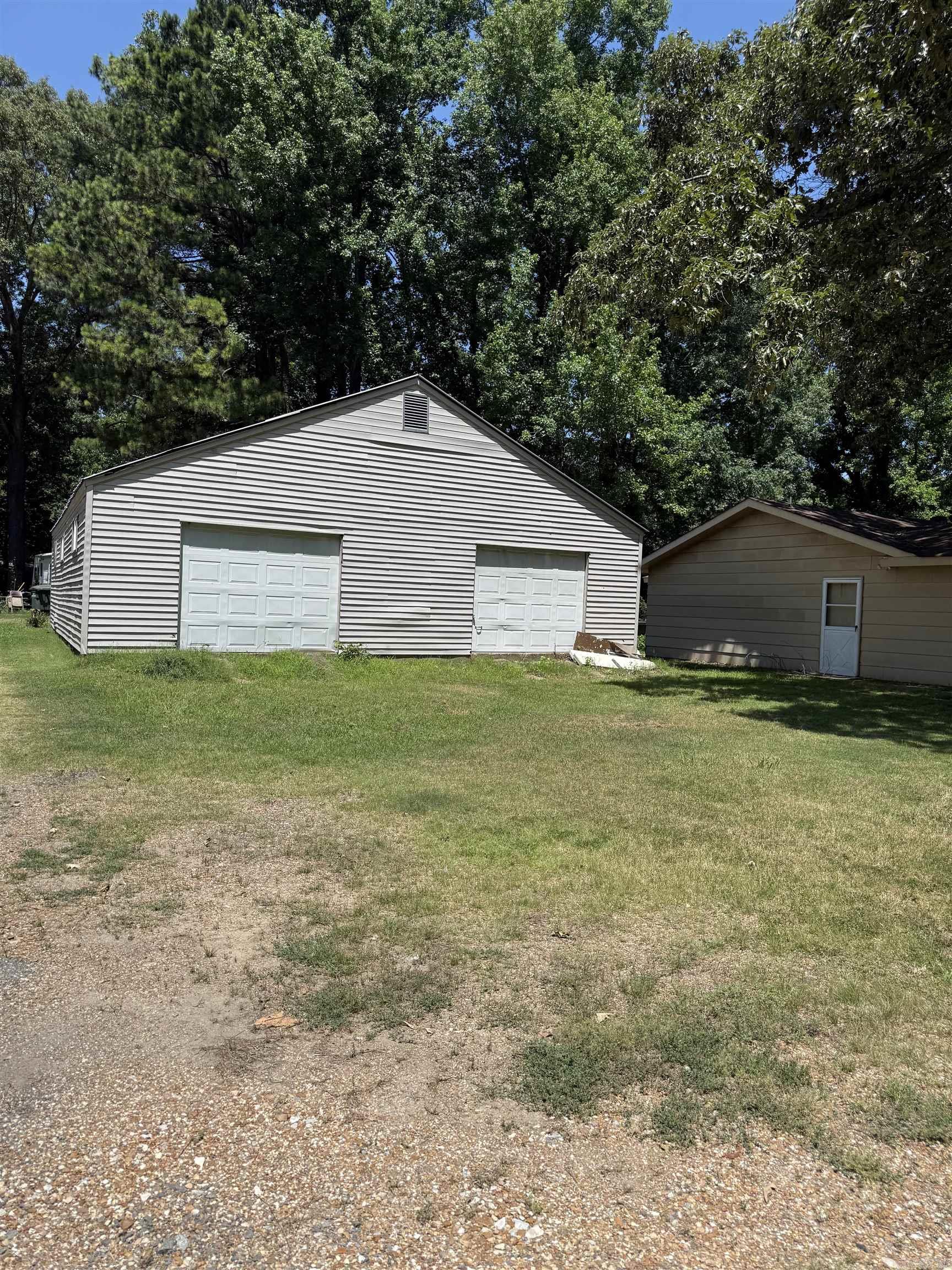 51 Sfc 445 Property Photo 5