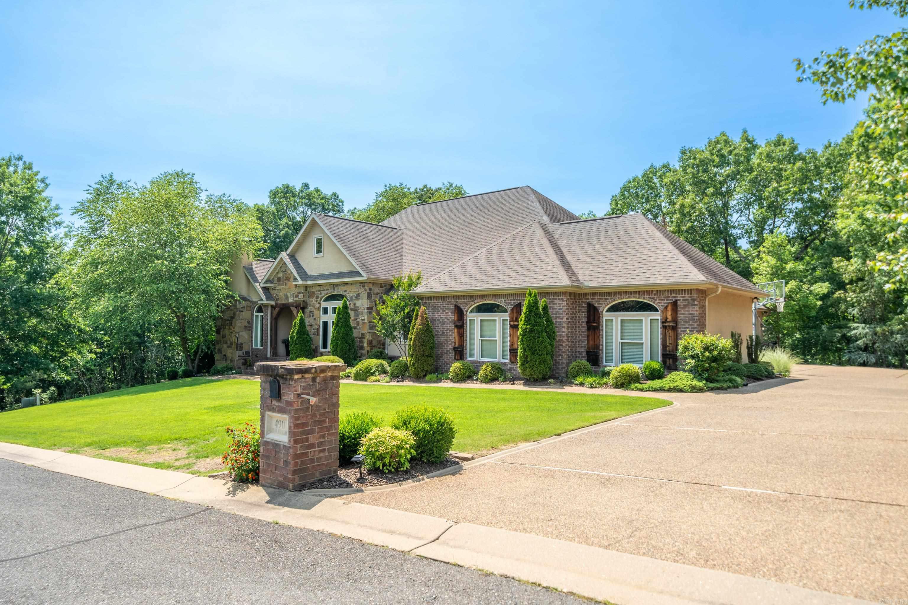 490 Quail Ridge Property Photo 4