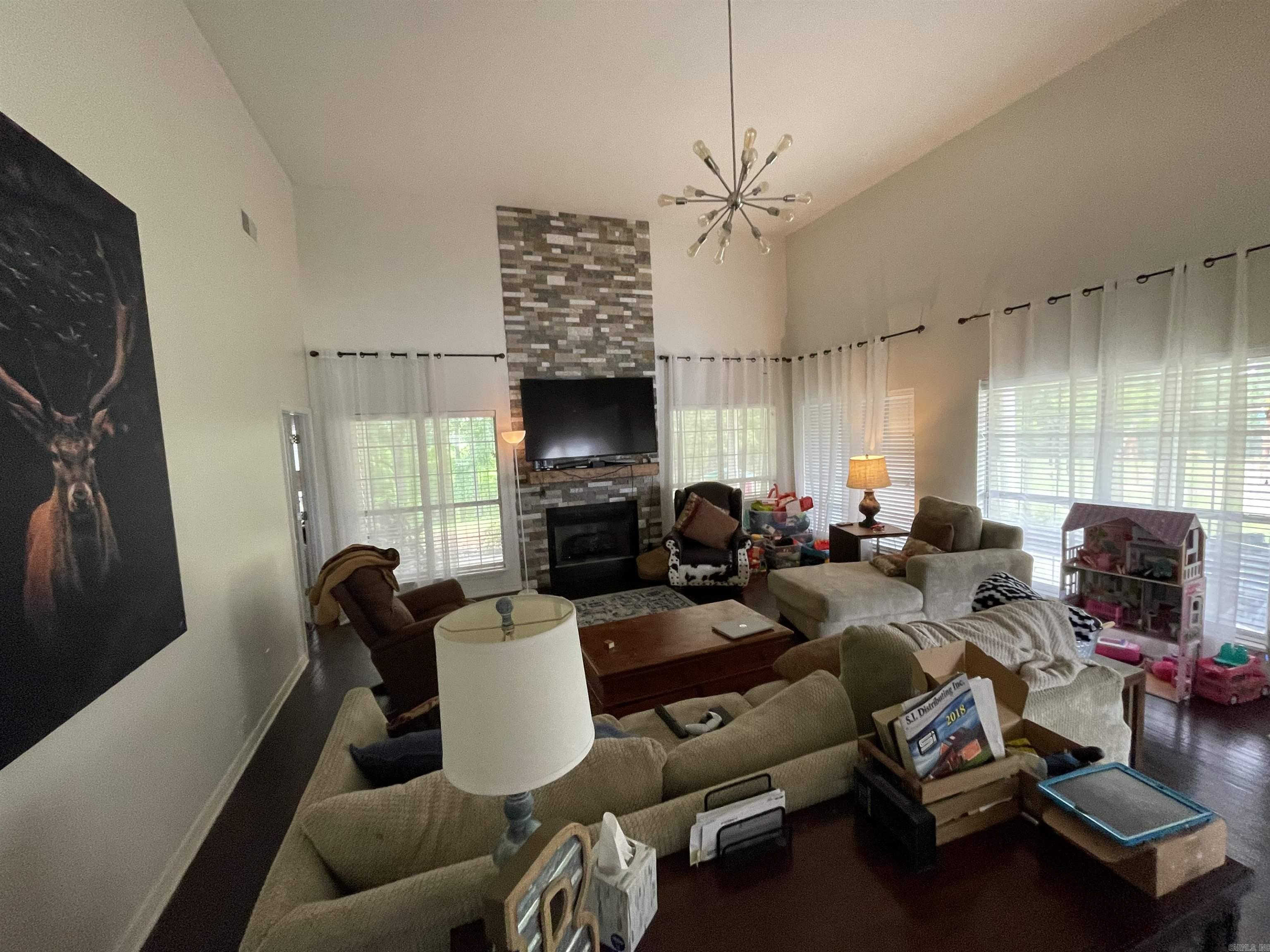 325 County Road 367 Property Photo 9