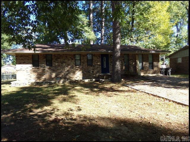 1000 Stirrup Place Property Photo 2