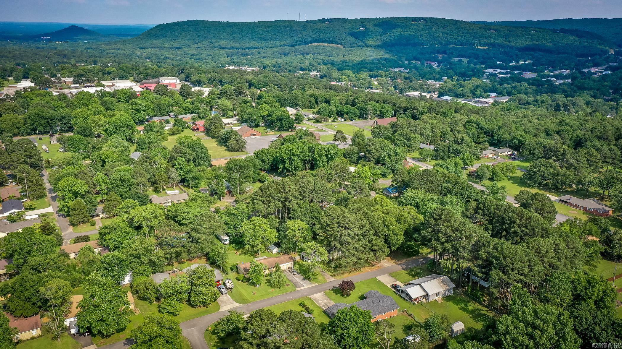 416 Sunset Drive Property Photo 3
