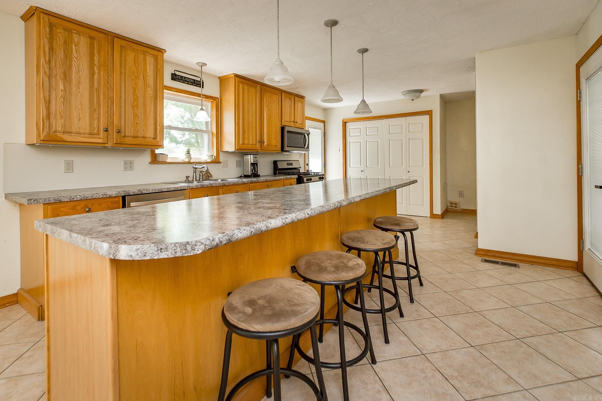 416 Sunset Drive Property Photo 11