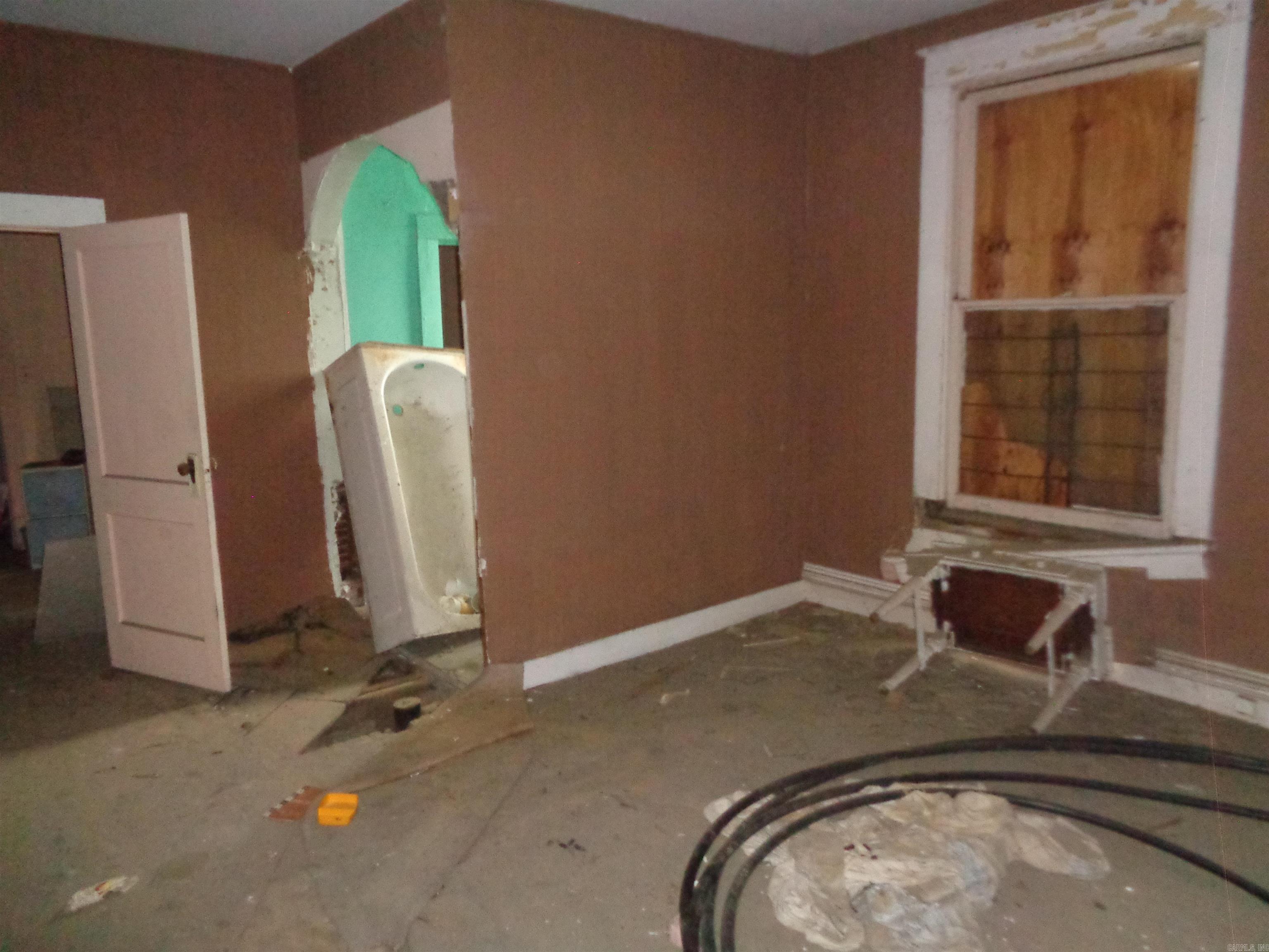 2600 Wolfe Street Property Photo 26
