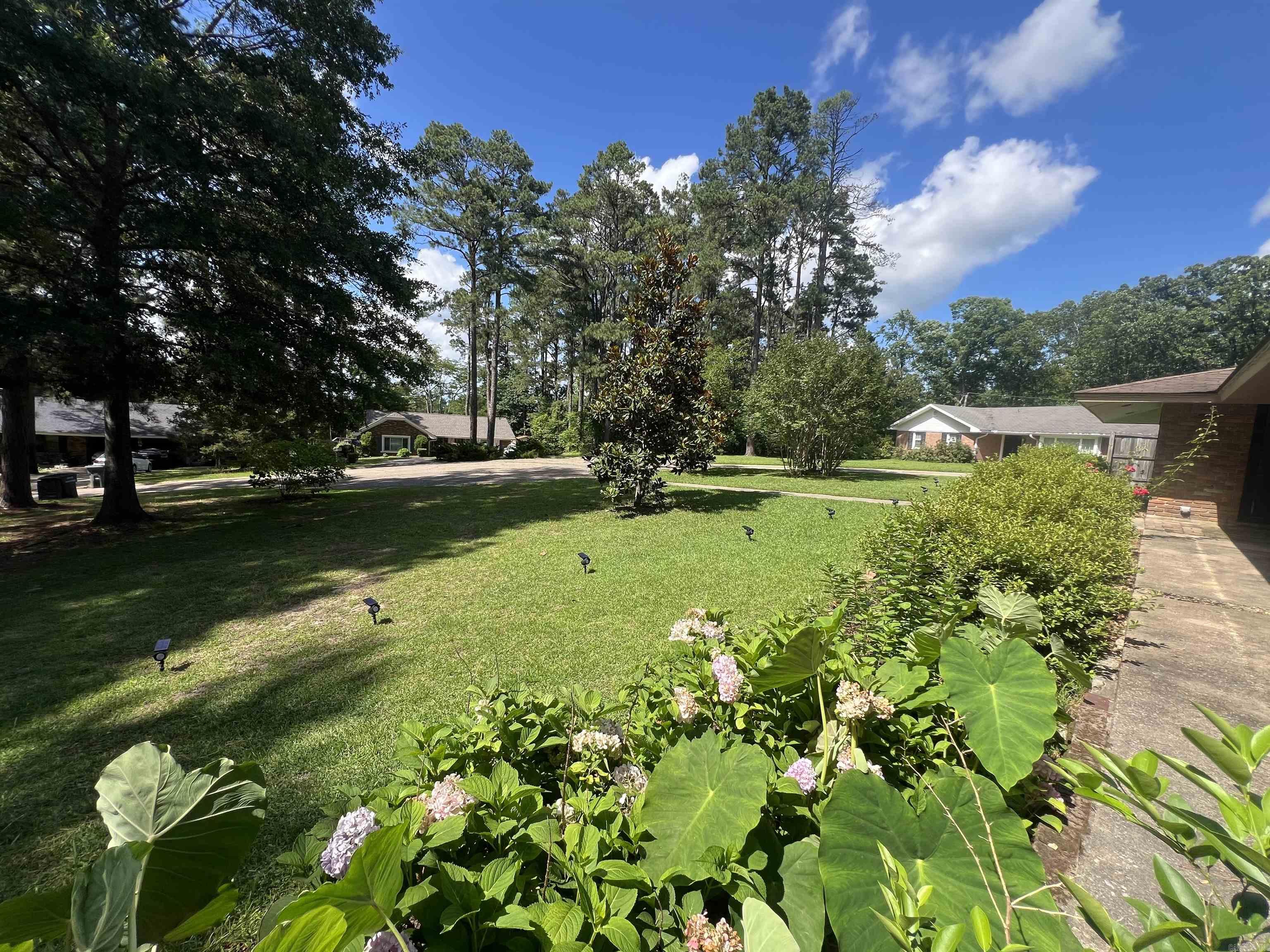 114 Mark Circle Property Photo 10