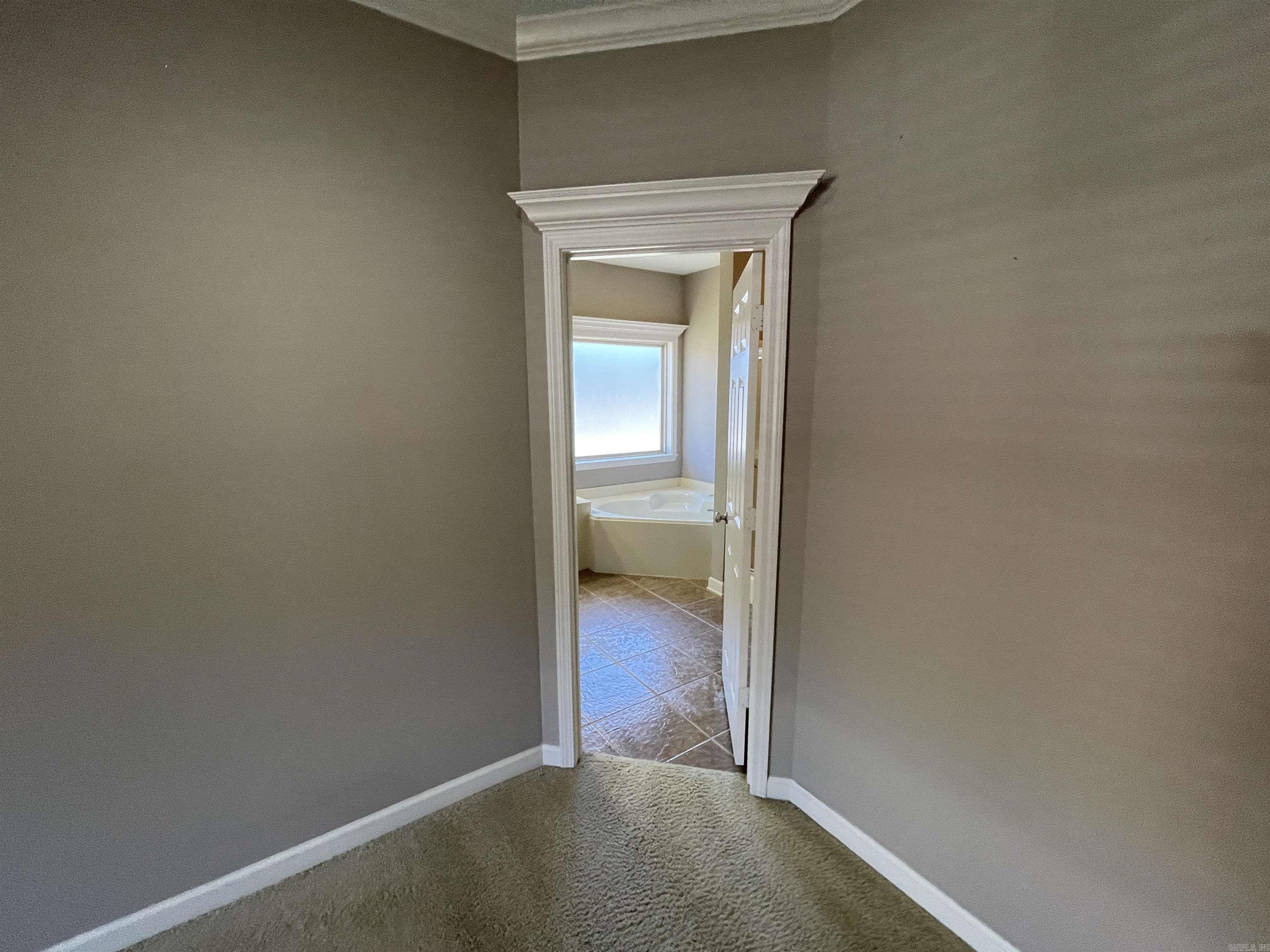 1756 White Oak Lane Property Photo 8