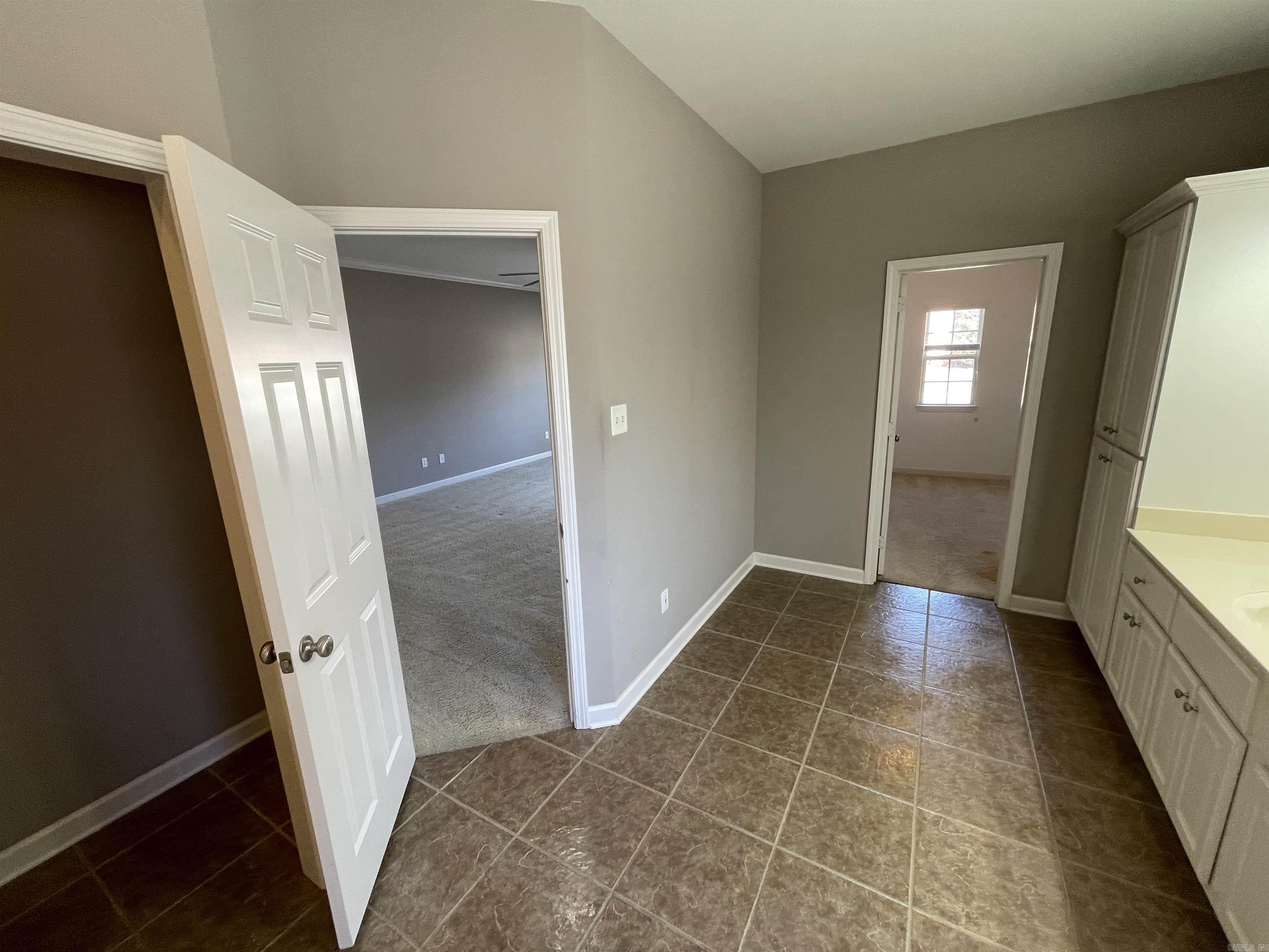 1756 White Oak Lane Property Photo 14