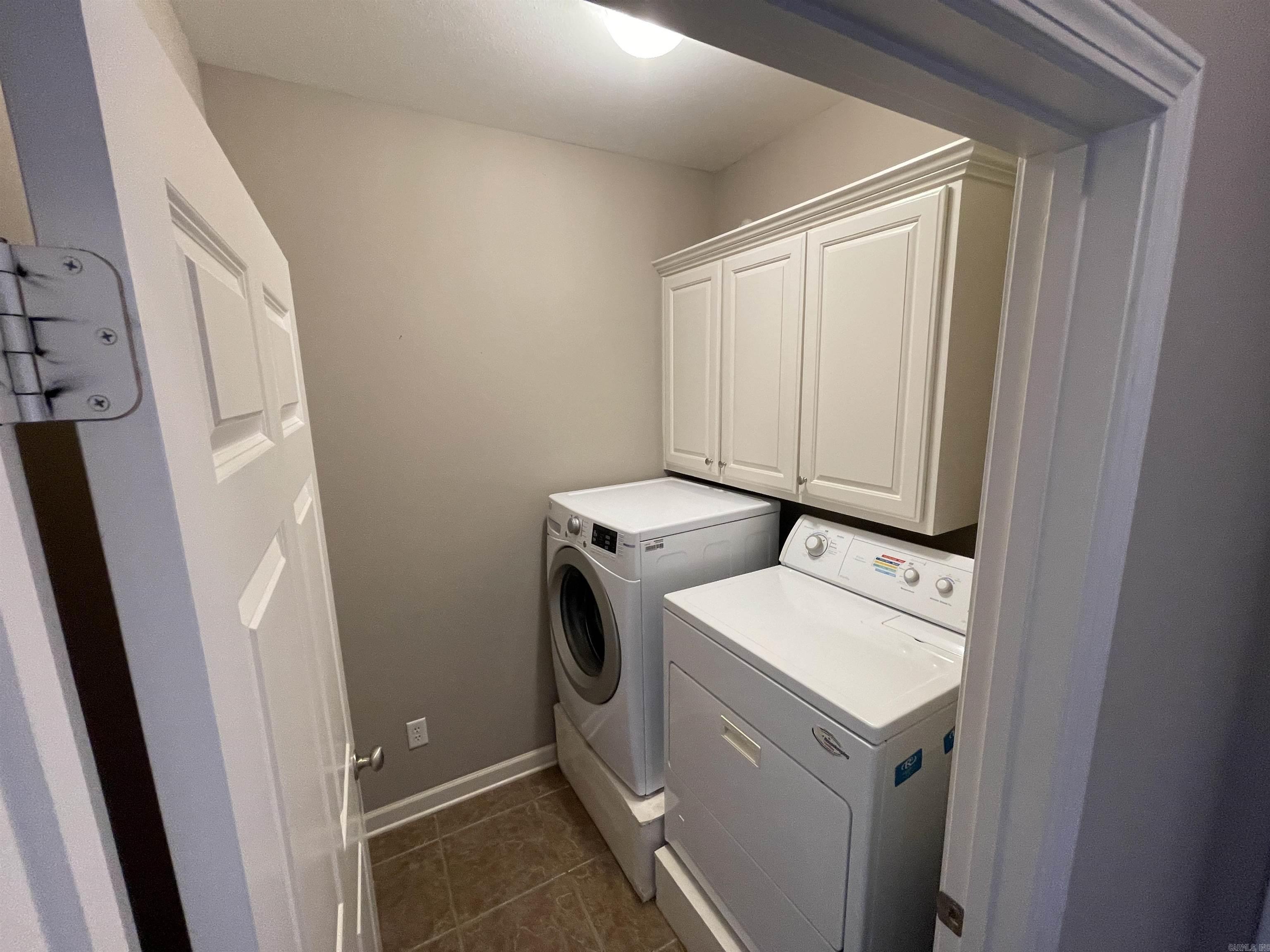 1756 White Oak Lane Property Photo 16