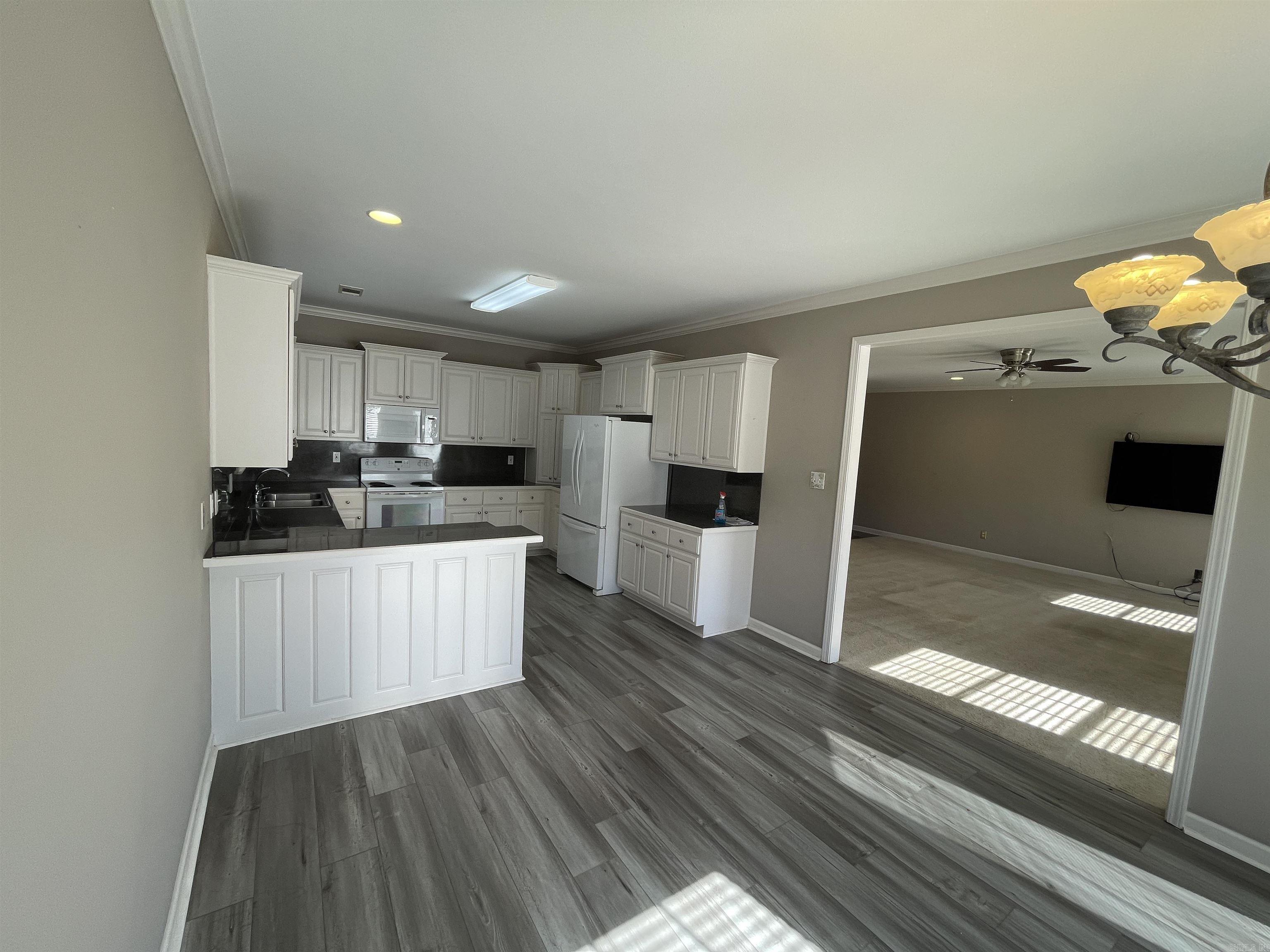 1756 White Oak Lane Property Photo 25