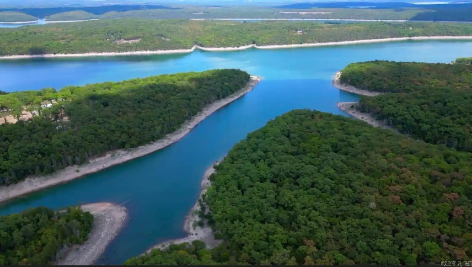 000 Cedar Creek Property Photo 2