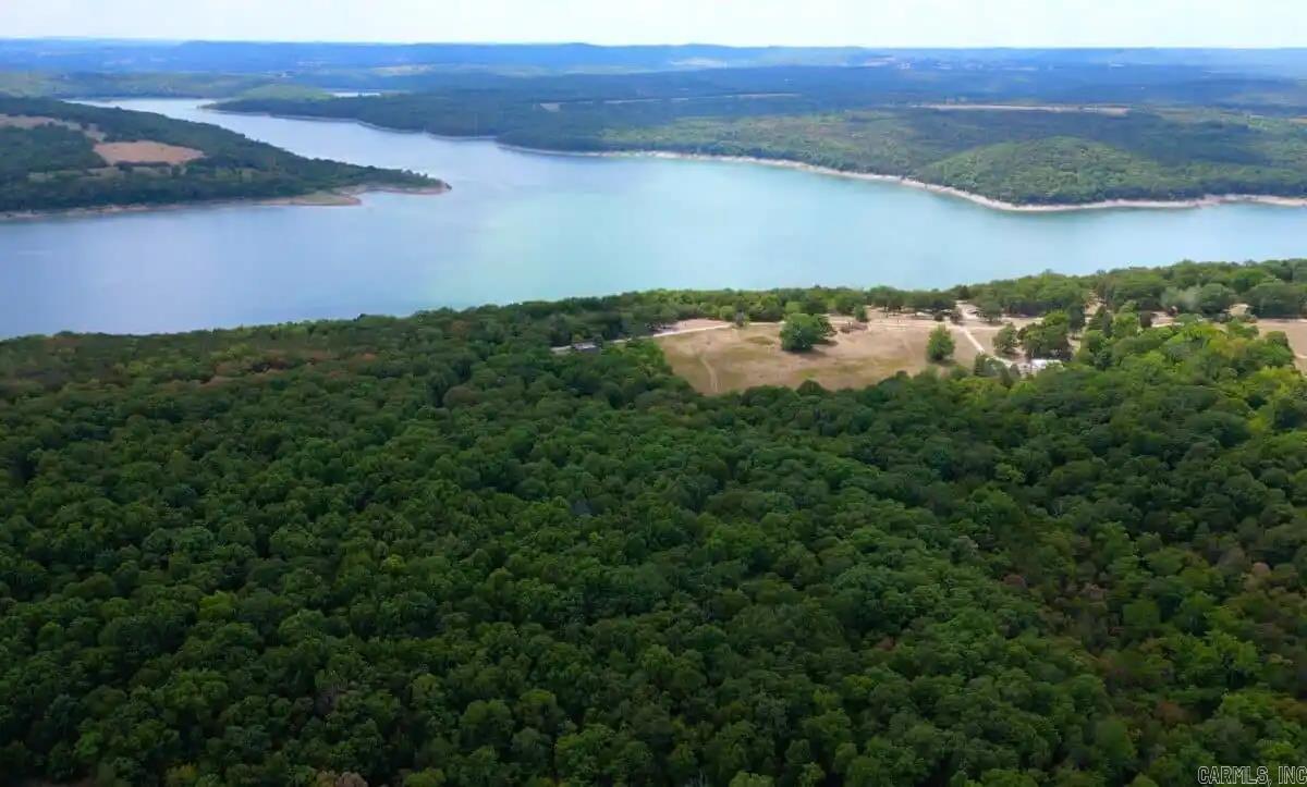 000 Cedar Creek Property Photo 13