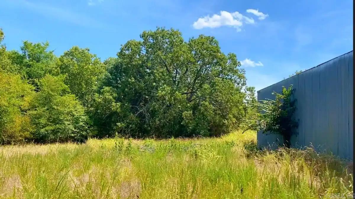 000 Cedar Creek Property Photo 17