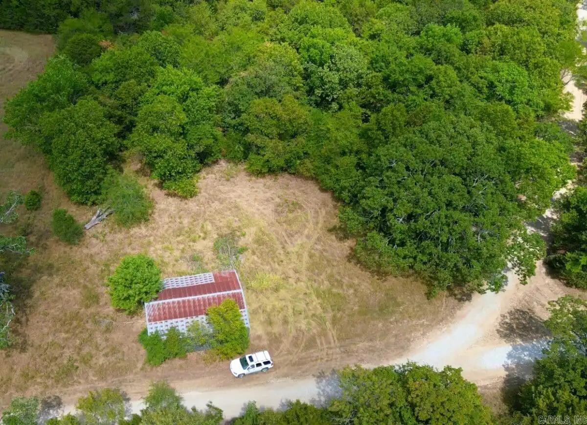 000 Cedar Creek Property Photo 23