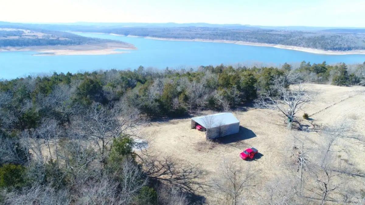 000 Cedar Creek Property Photo 30