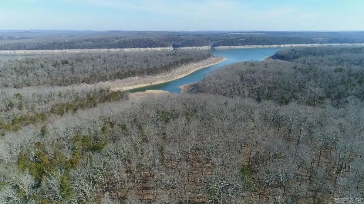 000 Cedar Creek Property Photo 31