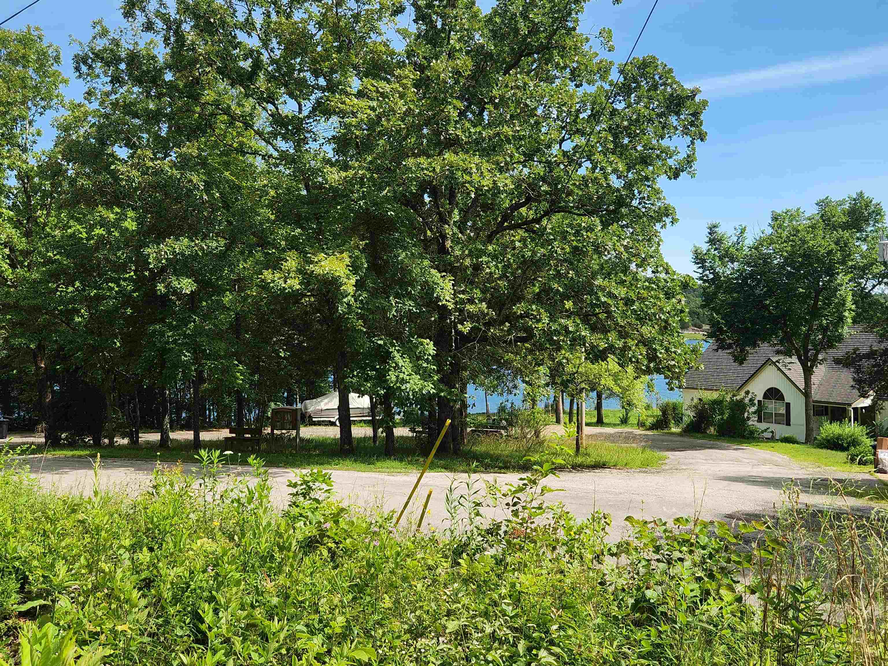 Pinal Circle Property Photo 32